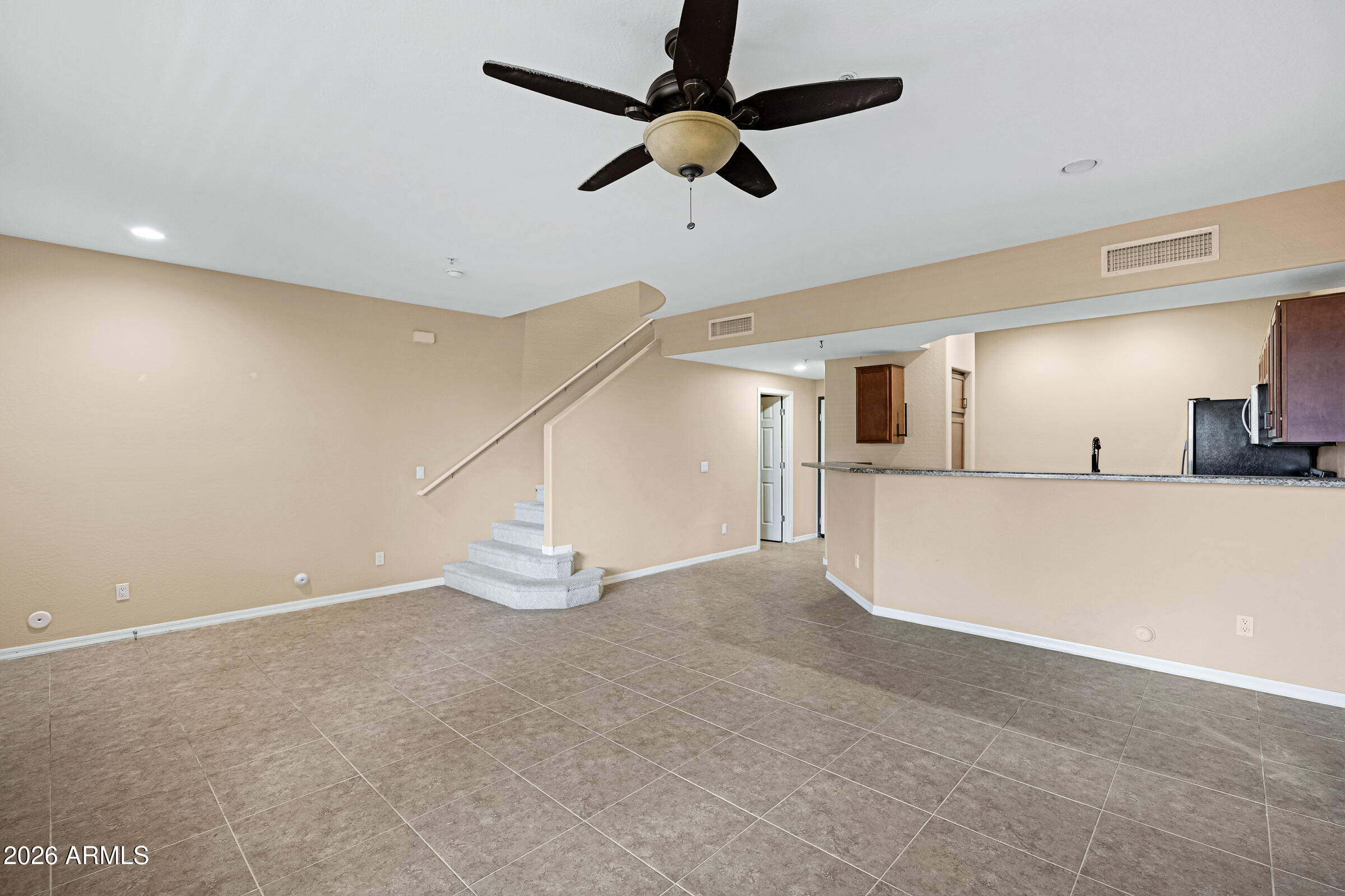 PARADISE VILLAS - Residential