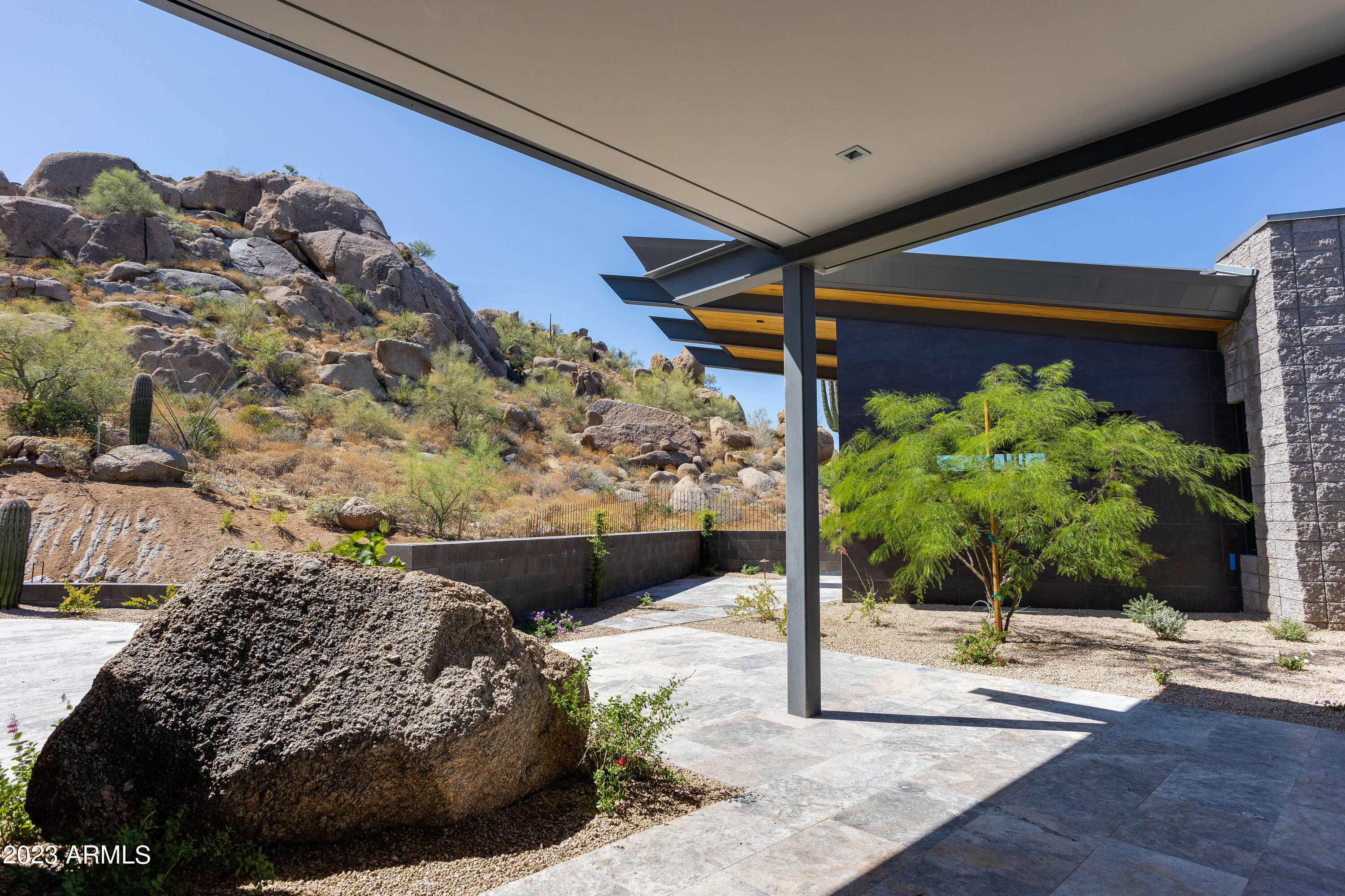 ESTANCIA - Residential