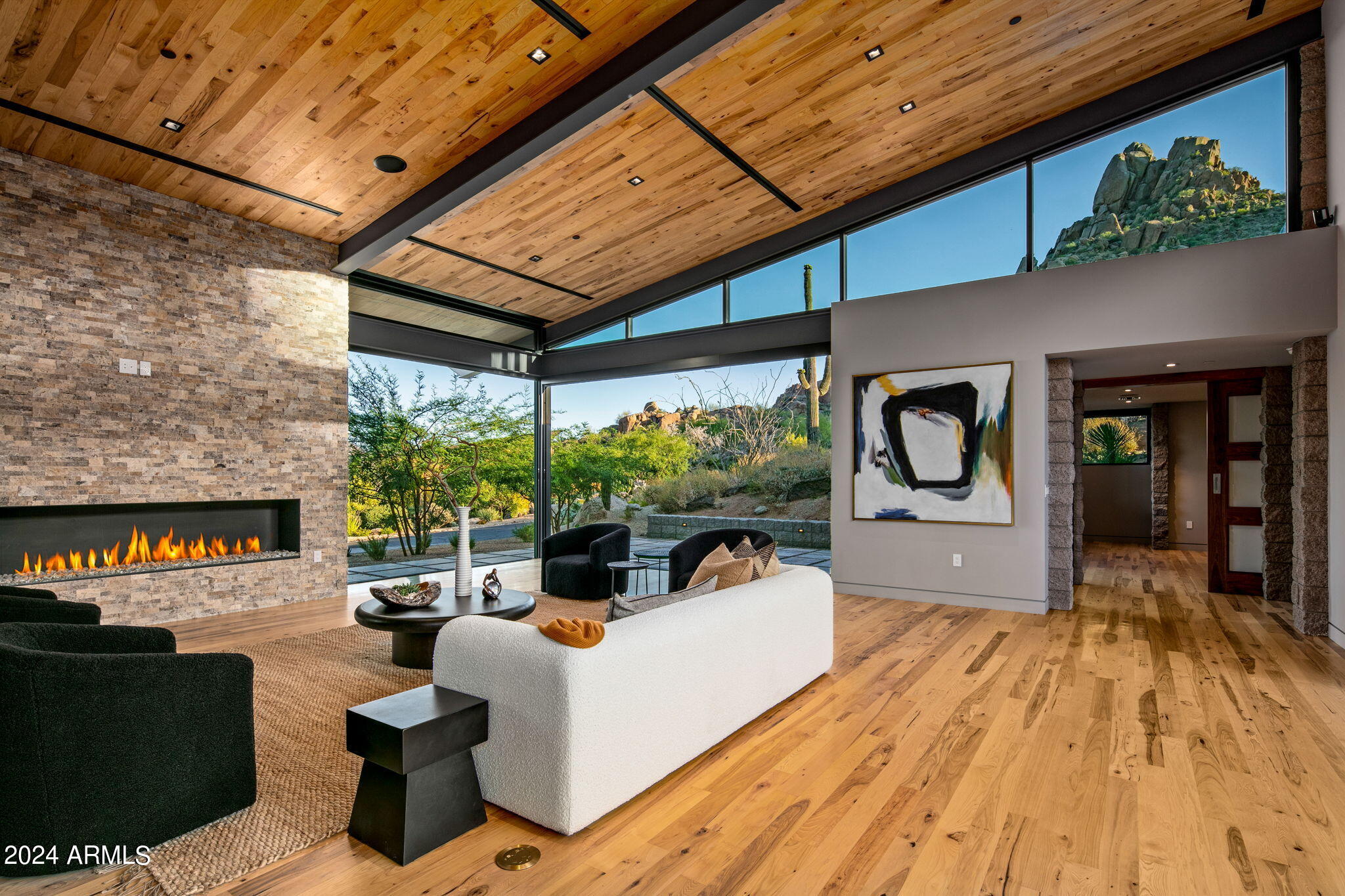 ESTANCIA - Residential