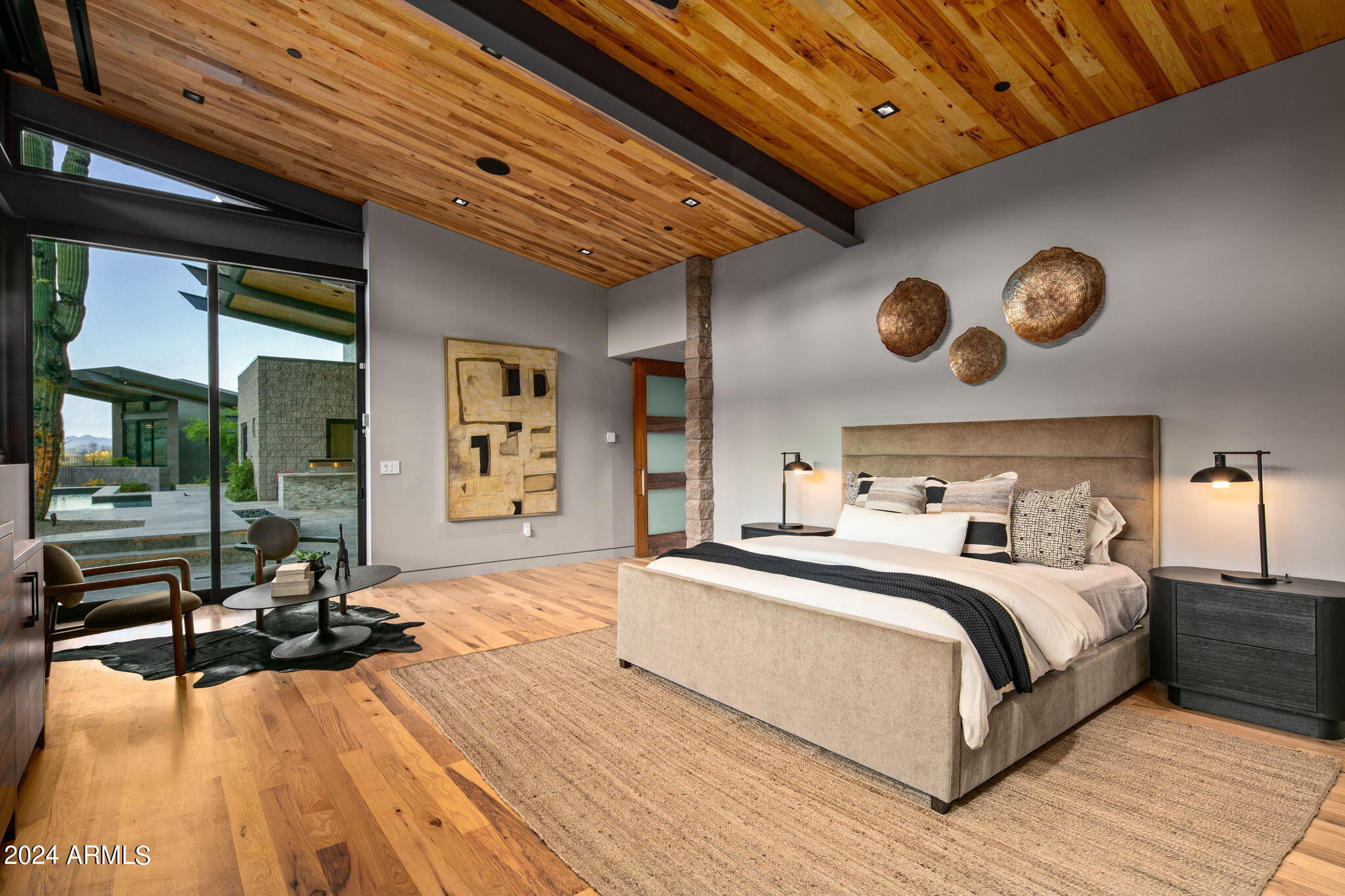 ESTANCIA - Residential