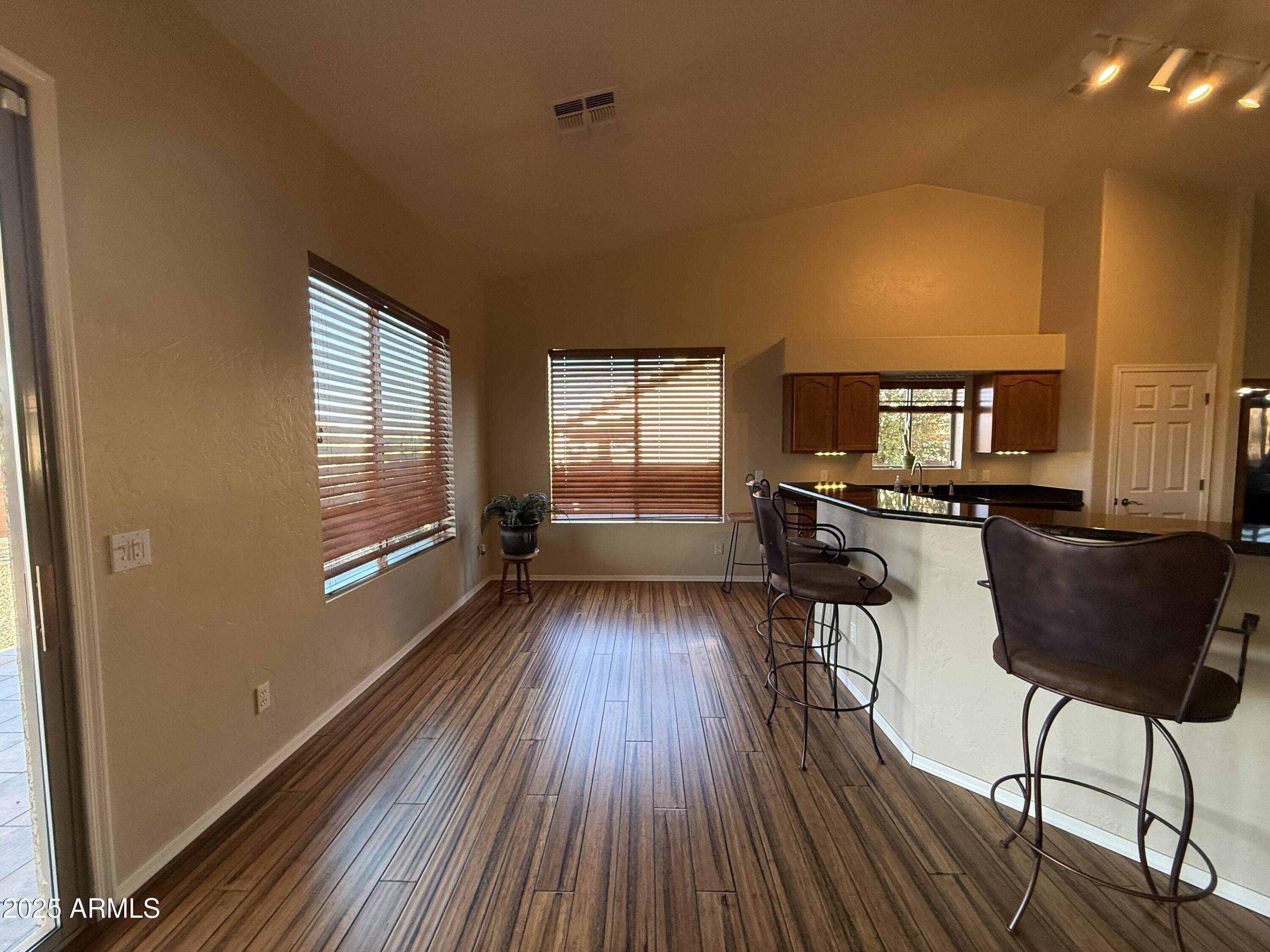COUNTRY CLUB VILLAGE - Residential