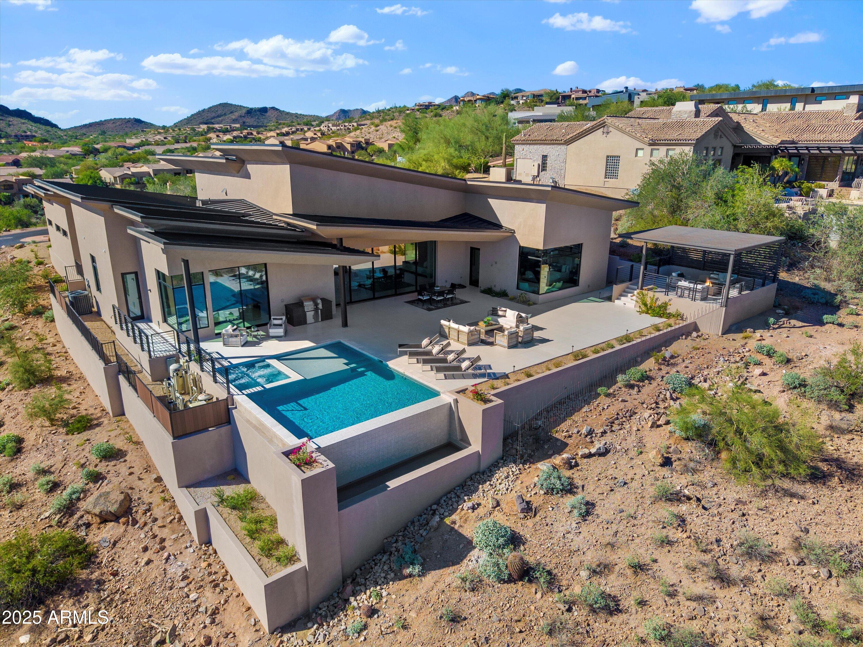 FIREROCK PARCEL P2-Q1 - Residential