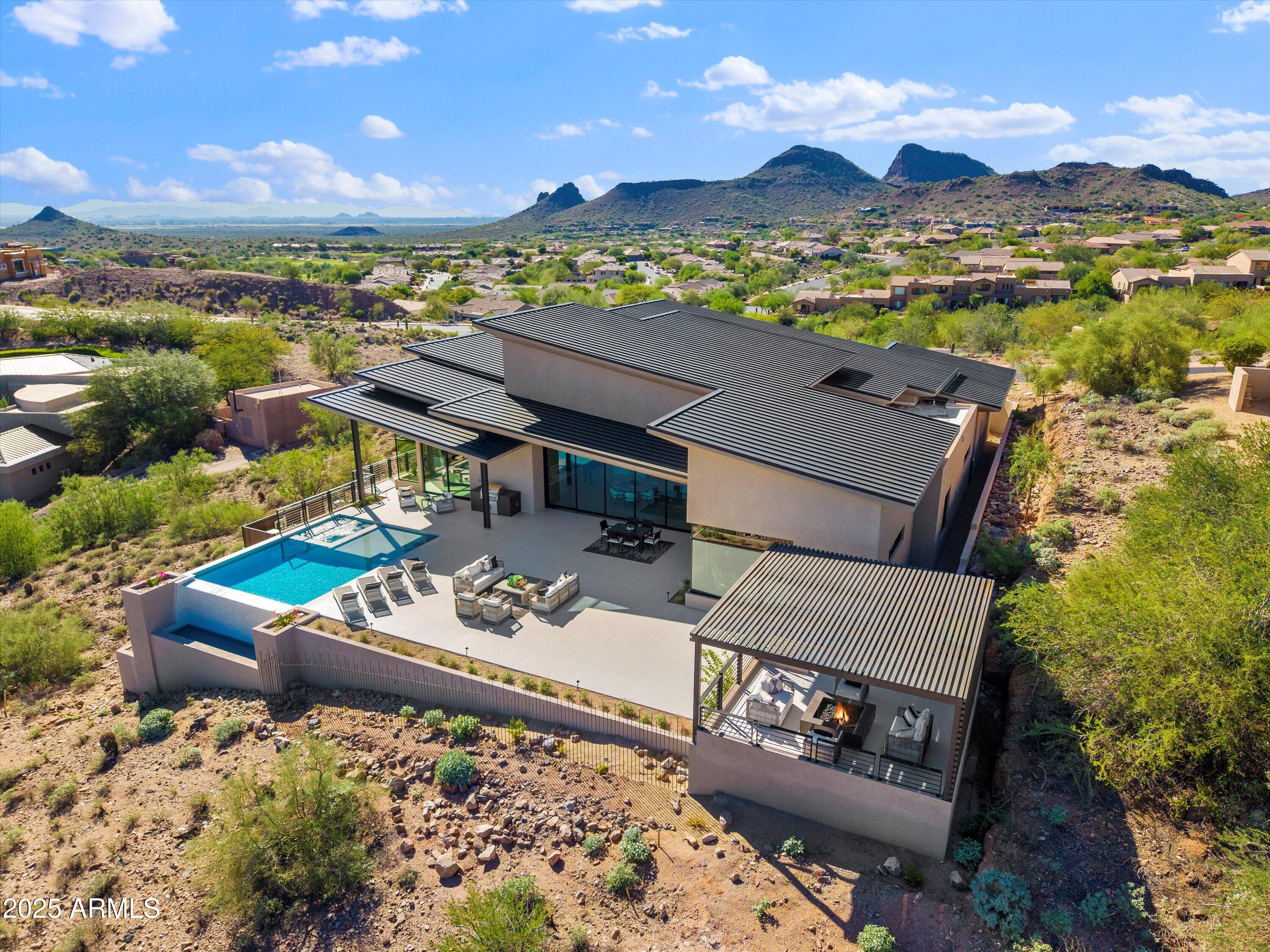 FIREROCK PARCEL P2-Q1 - Residential