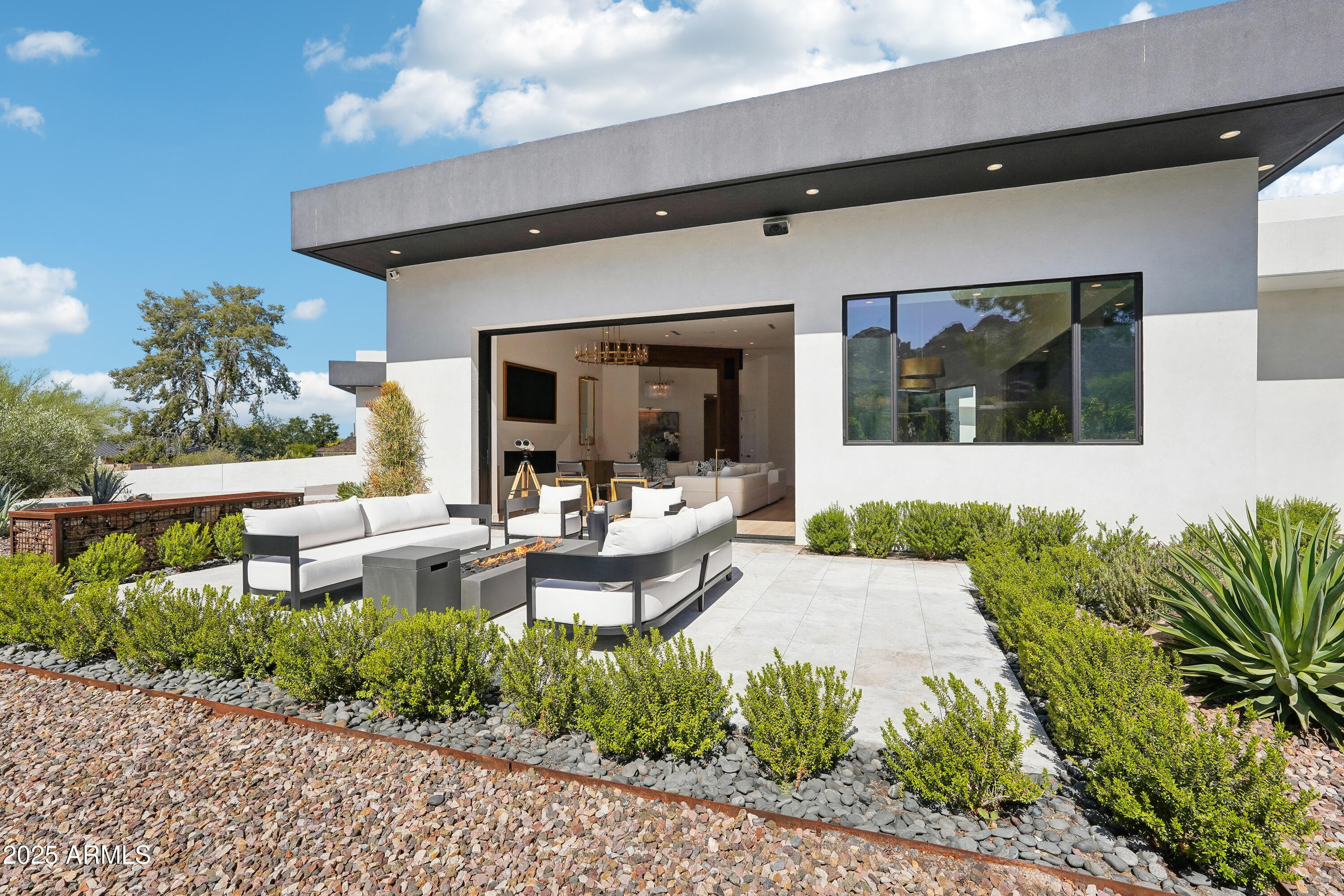 HERITAGE HILLS UNIT 1 - Residential