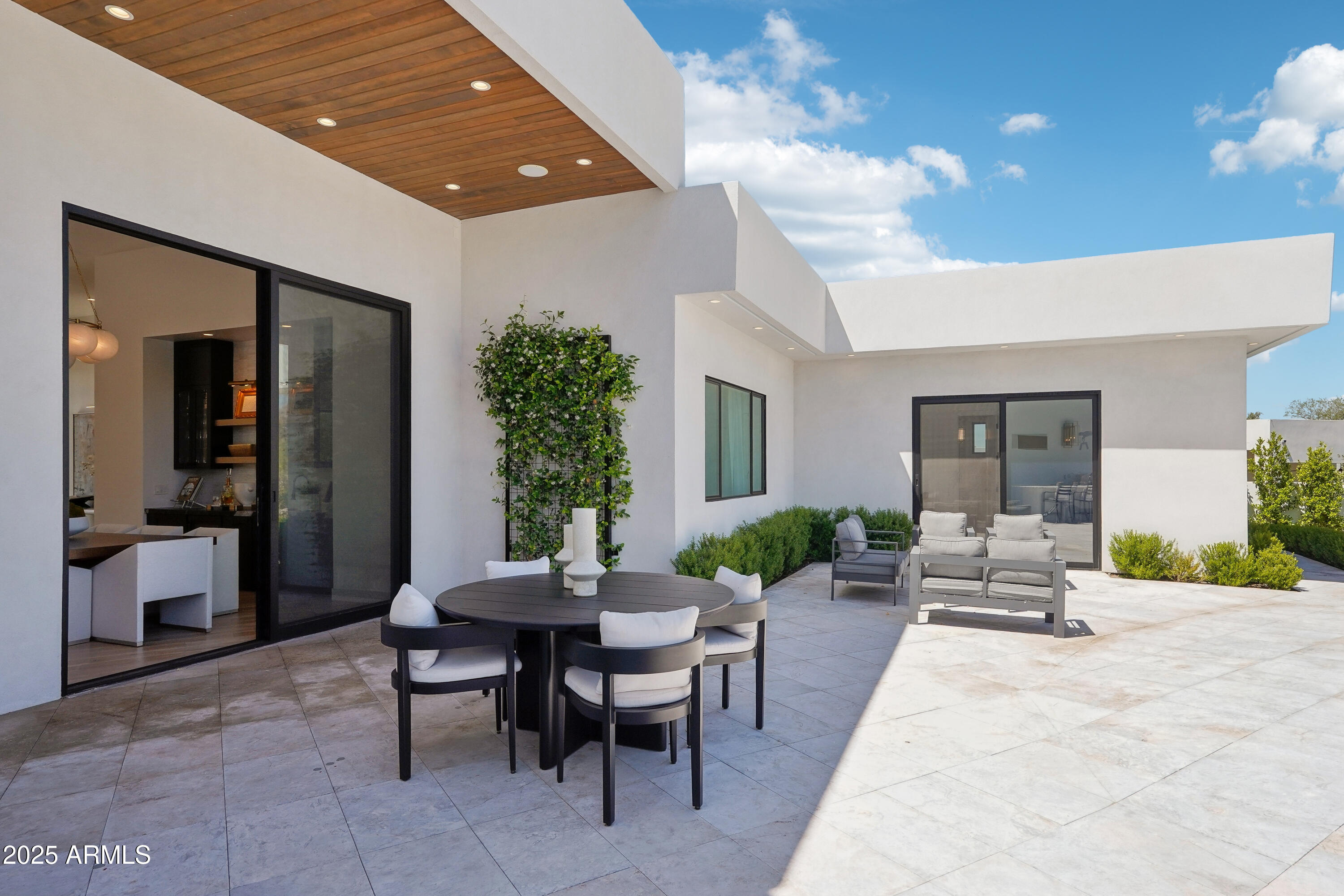 HERITAGE HILLS UNIT 1 - Residential