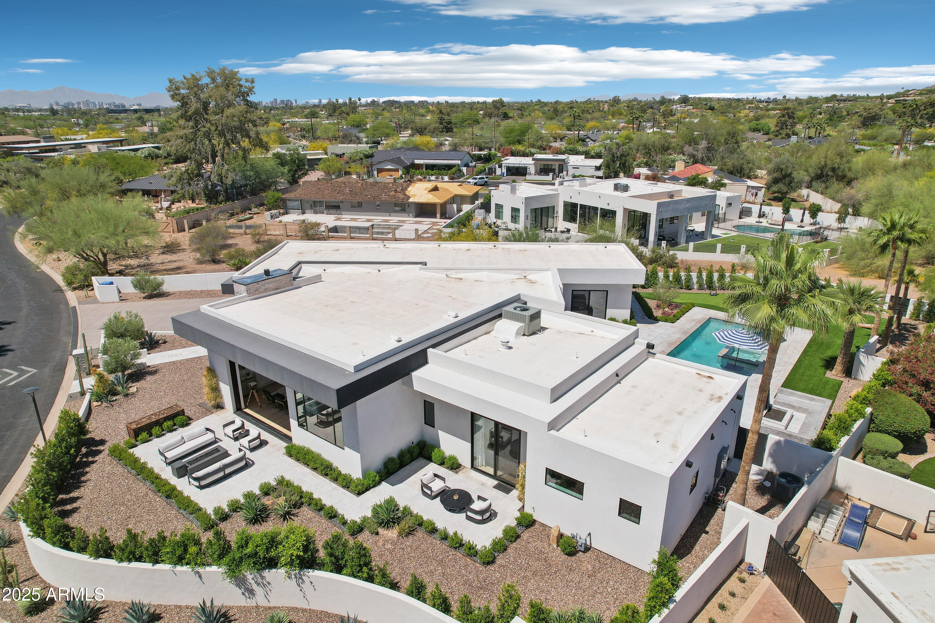 HERITAGE HILLS UNIT 1 - Residential