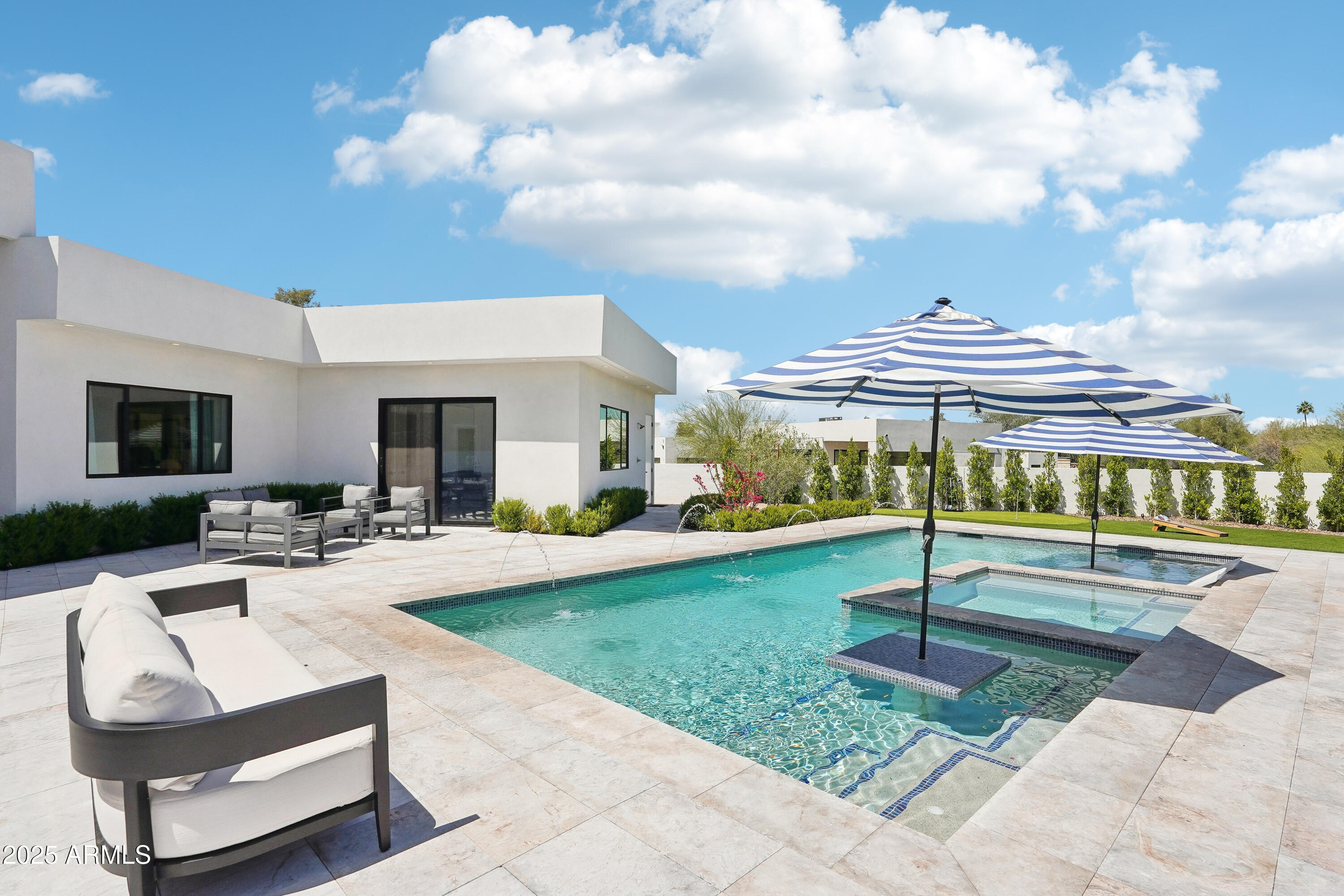 HERITAGE HILLS UNIT 1 - Residential
