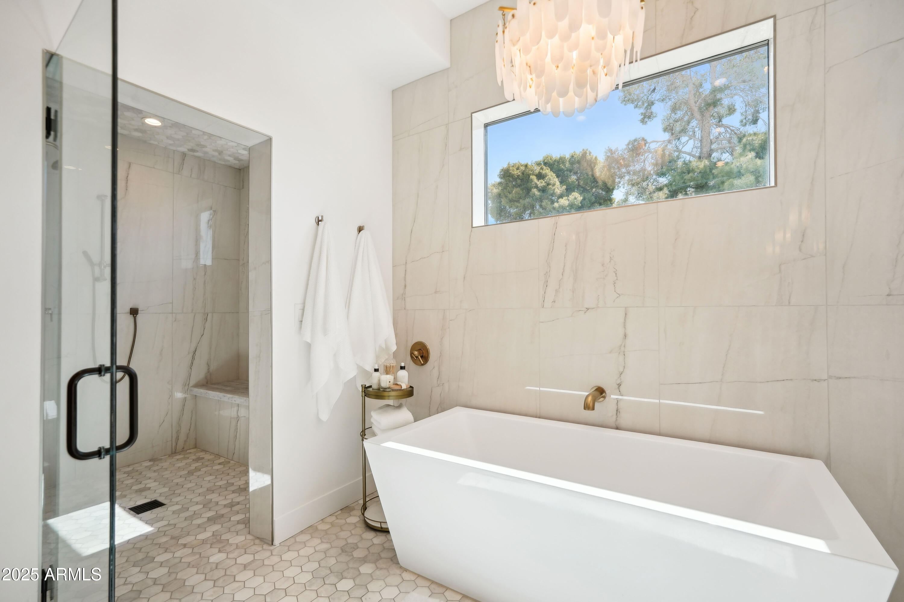 HERITAGE HILLS UNIT 1 - Residential