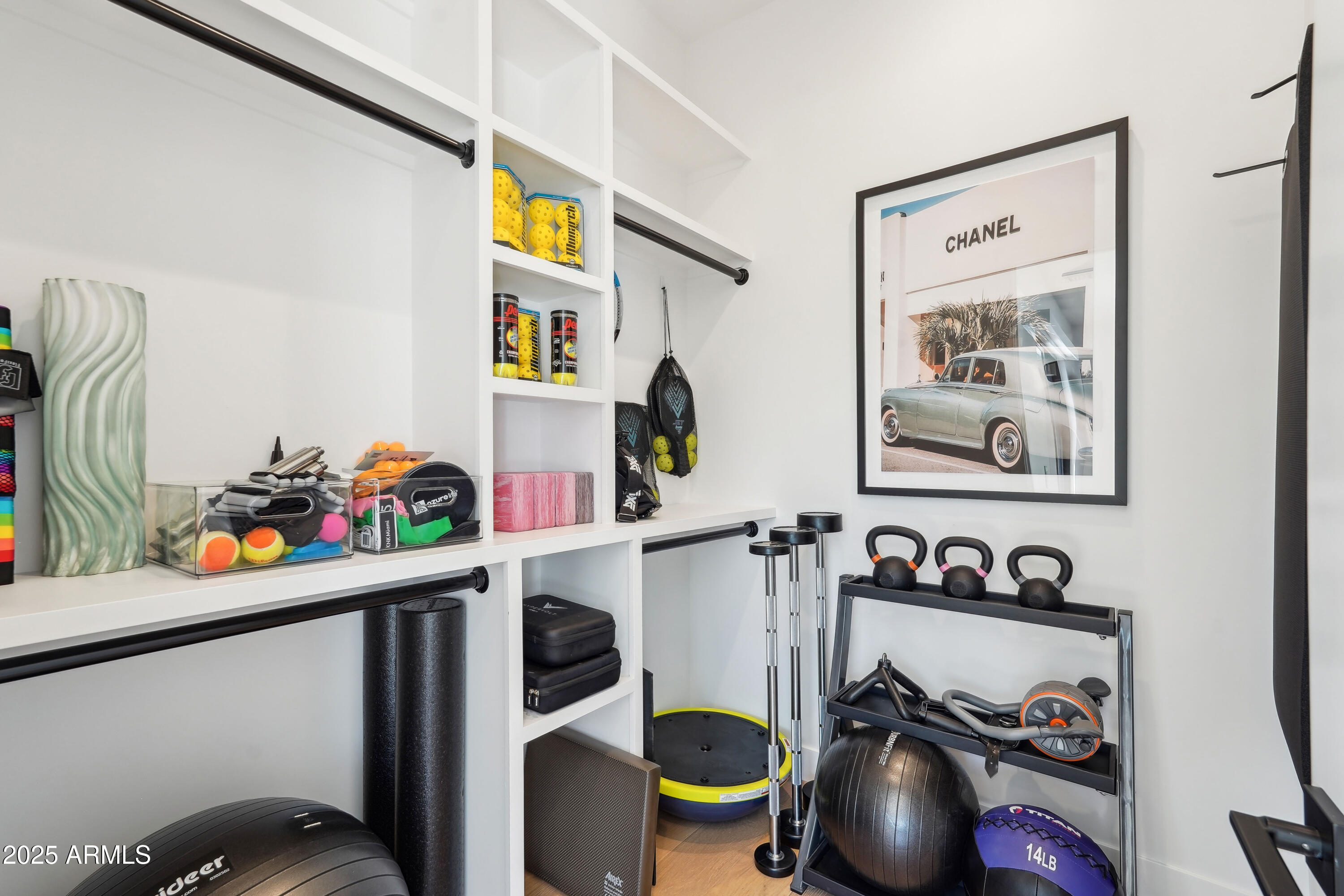 HERITAGE HILLS UNIT 1 - Residential
