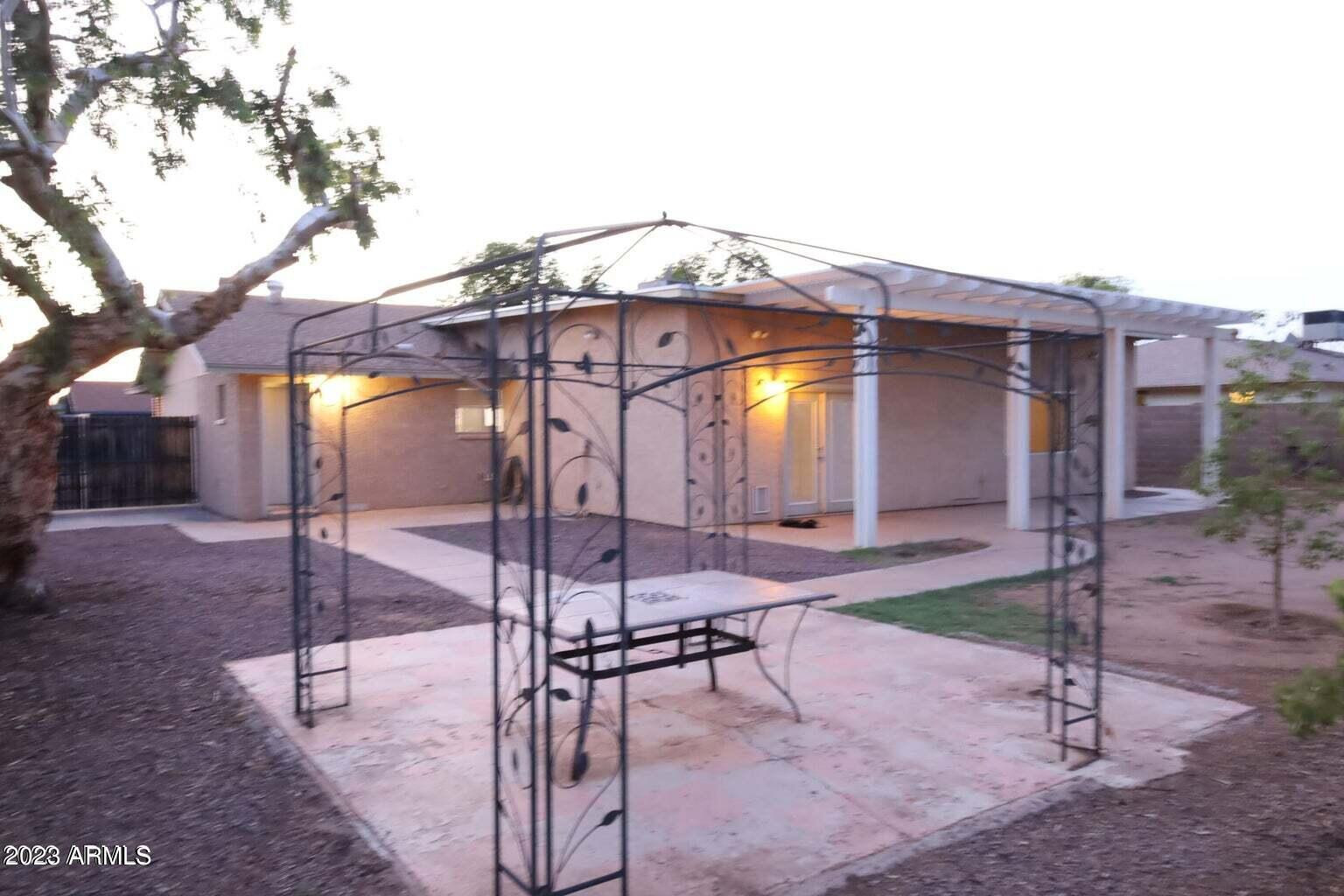 GLENNWOOD GARDENS - Residential Lease