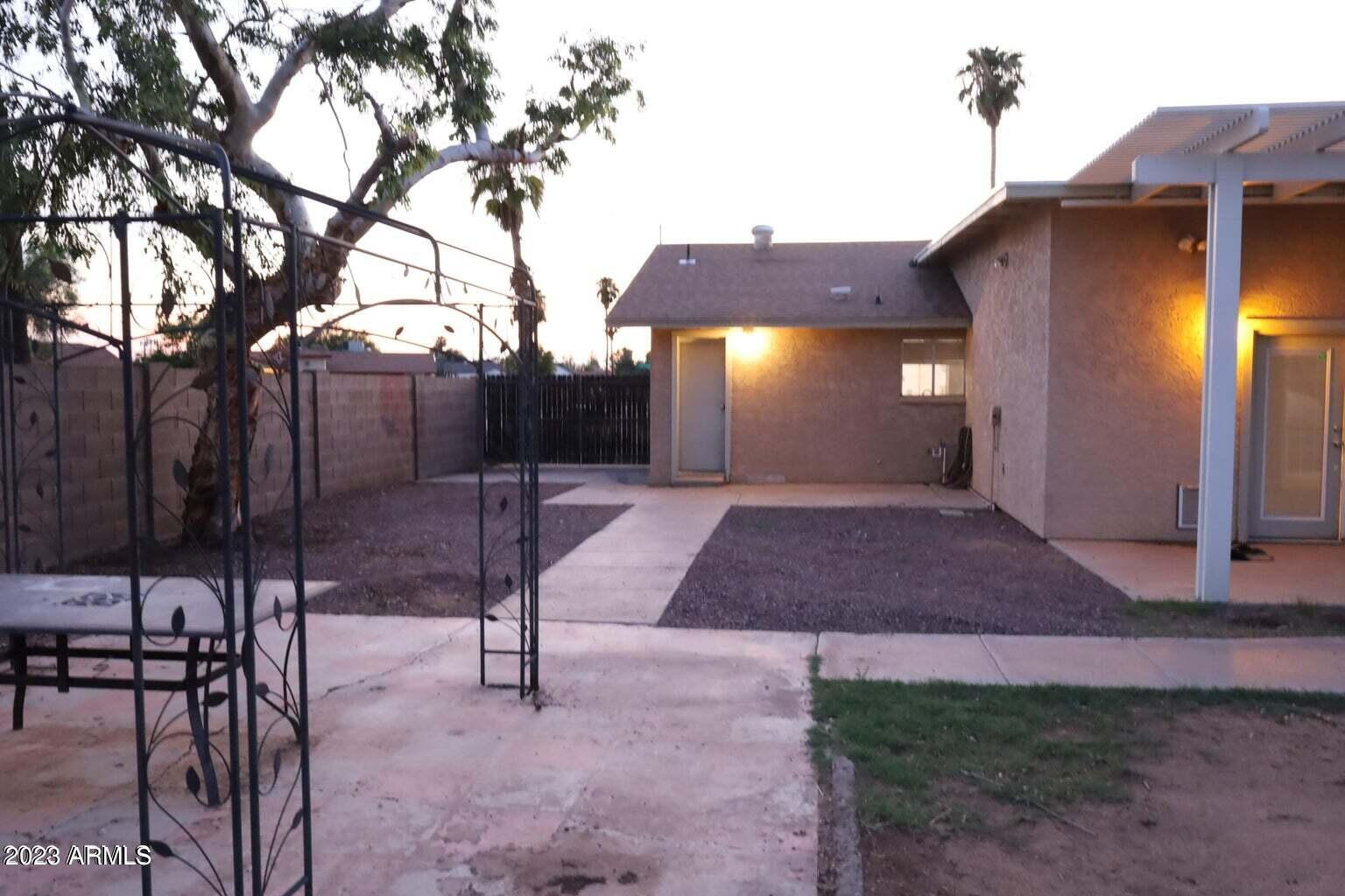GLENNWOOD GARDENS - Residential Lease