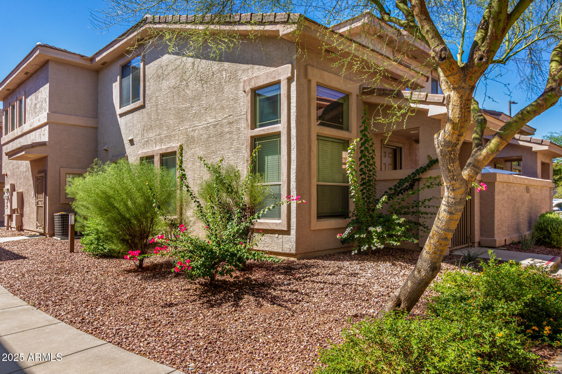 SERENITY VILLAS AT ANTHEM CONDOMINIUMS - Residential