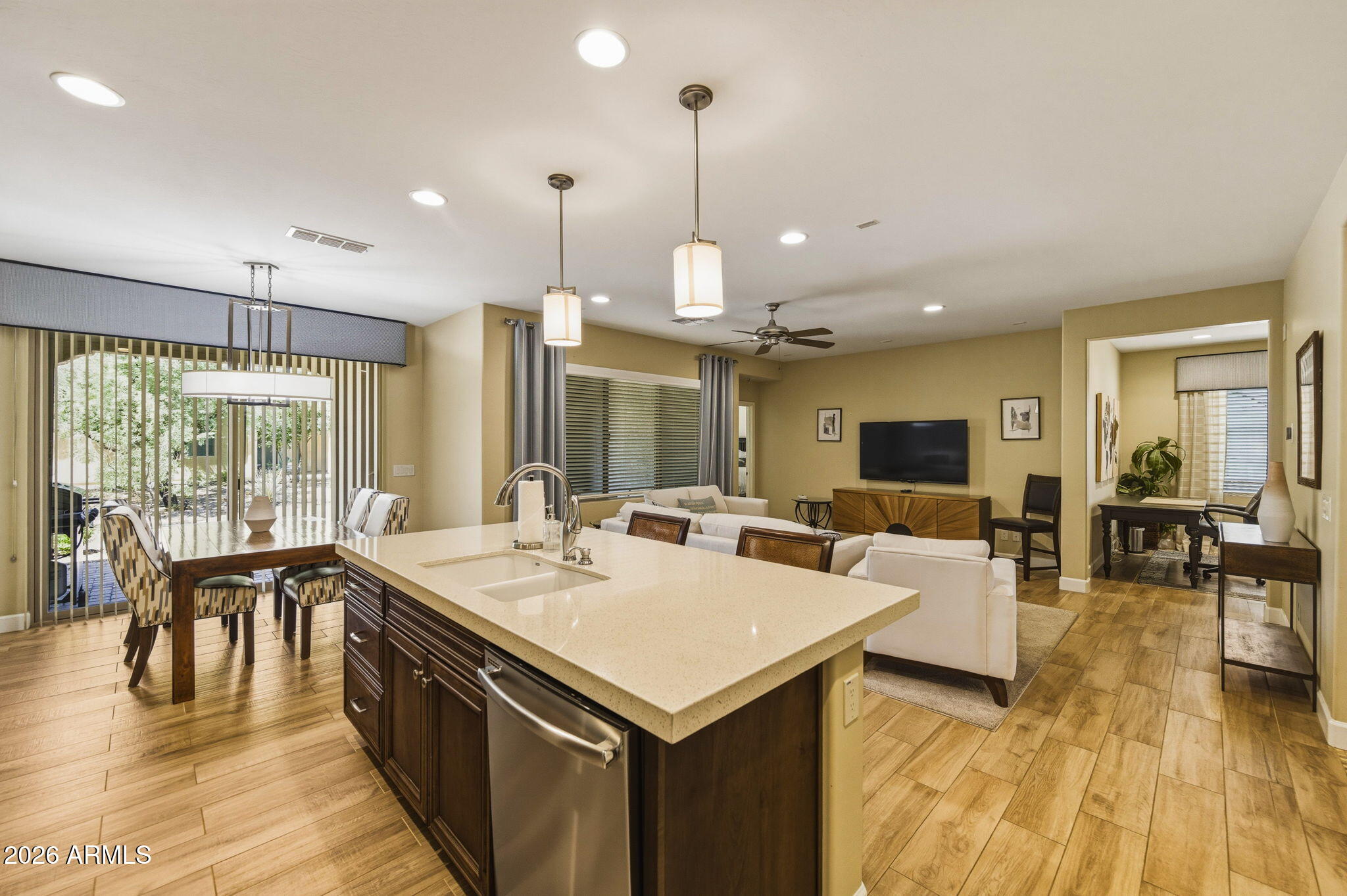 ROBSON RANCH - Residential