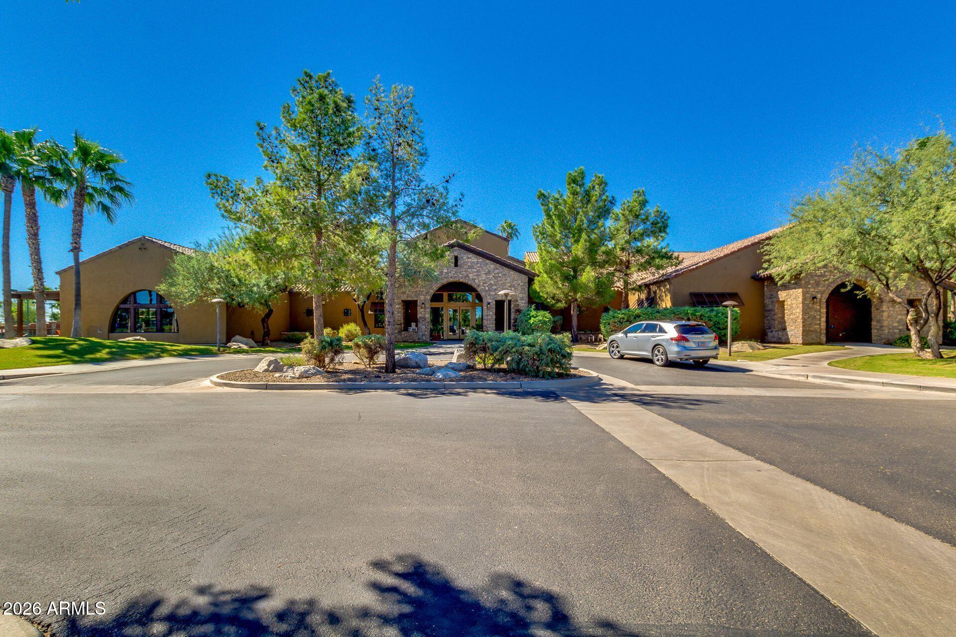ROBSON RANCH - Residential