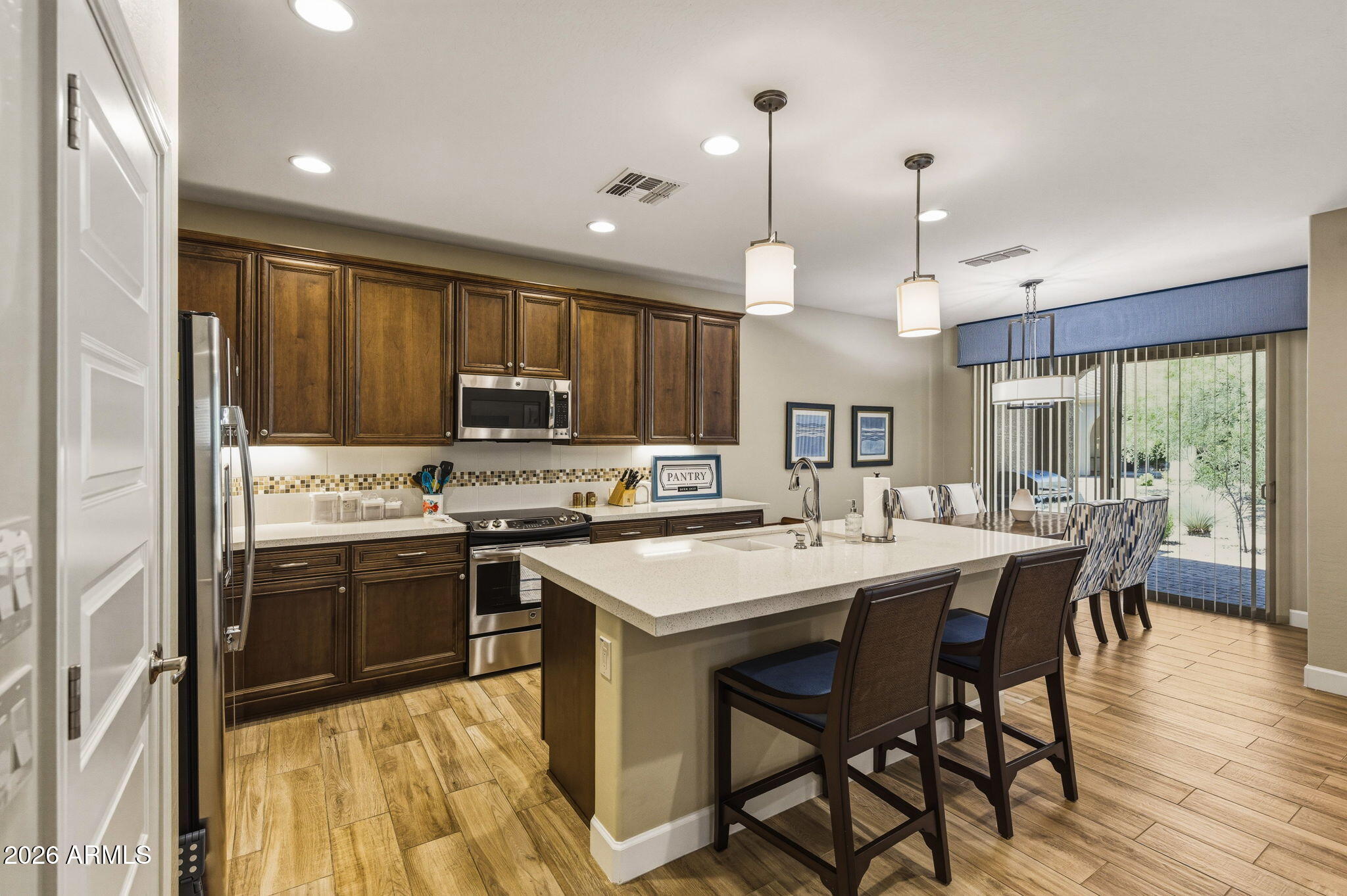 ROBSON RANCH - Residential