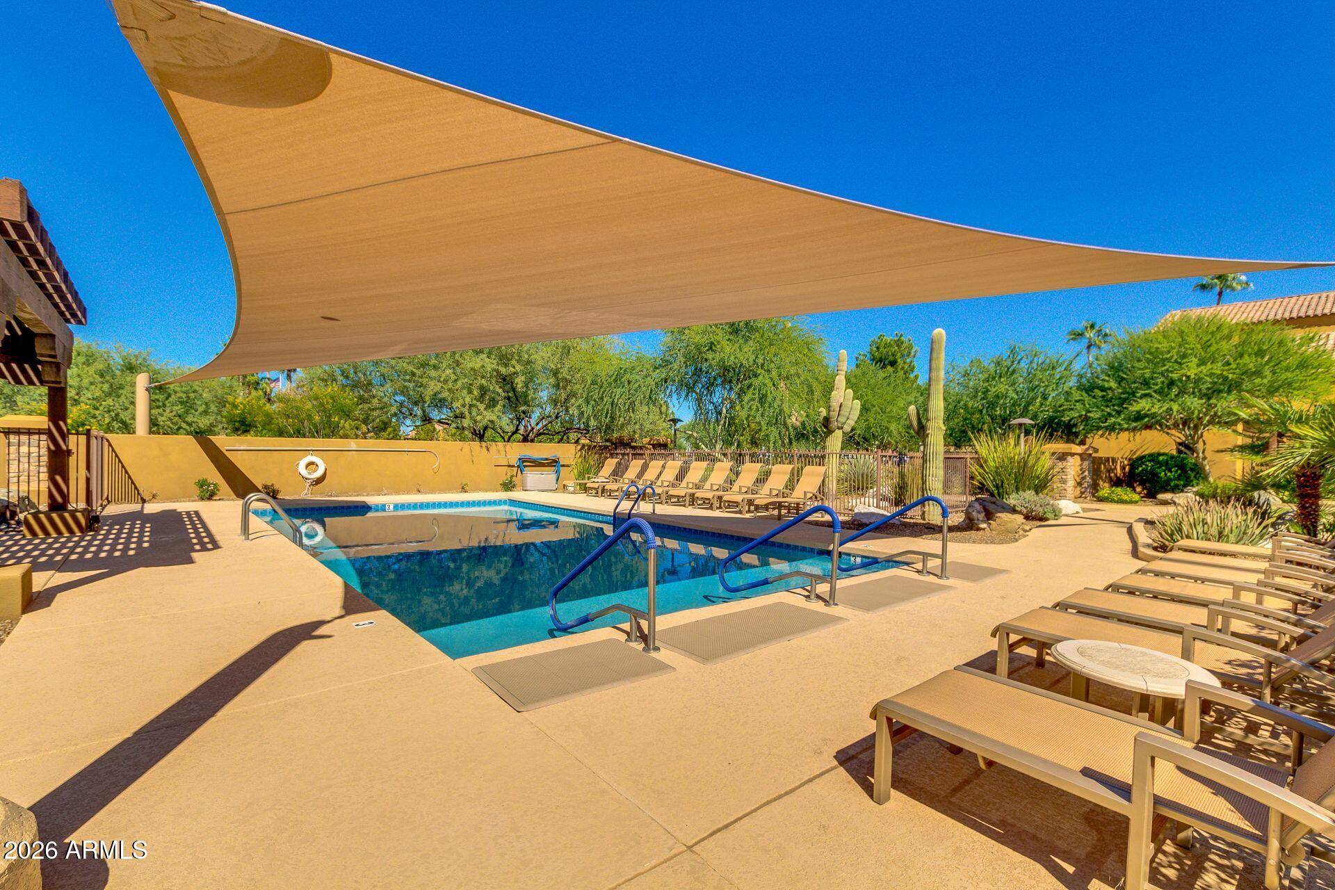 ROBSON RANCH - Residential