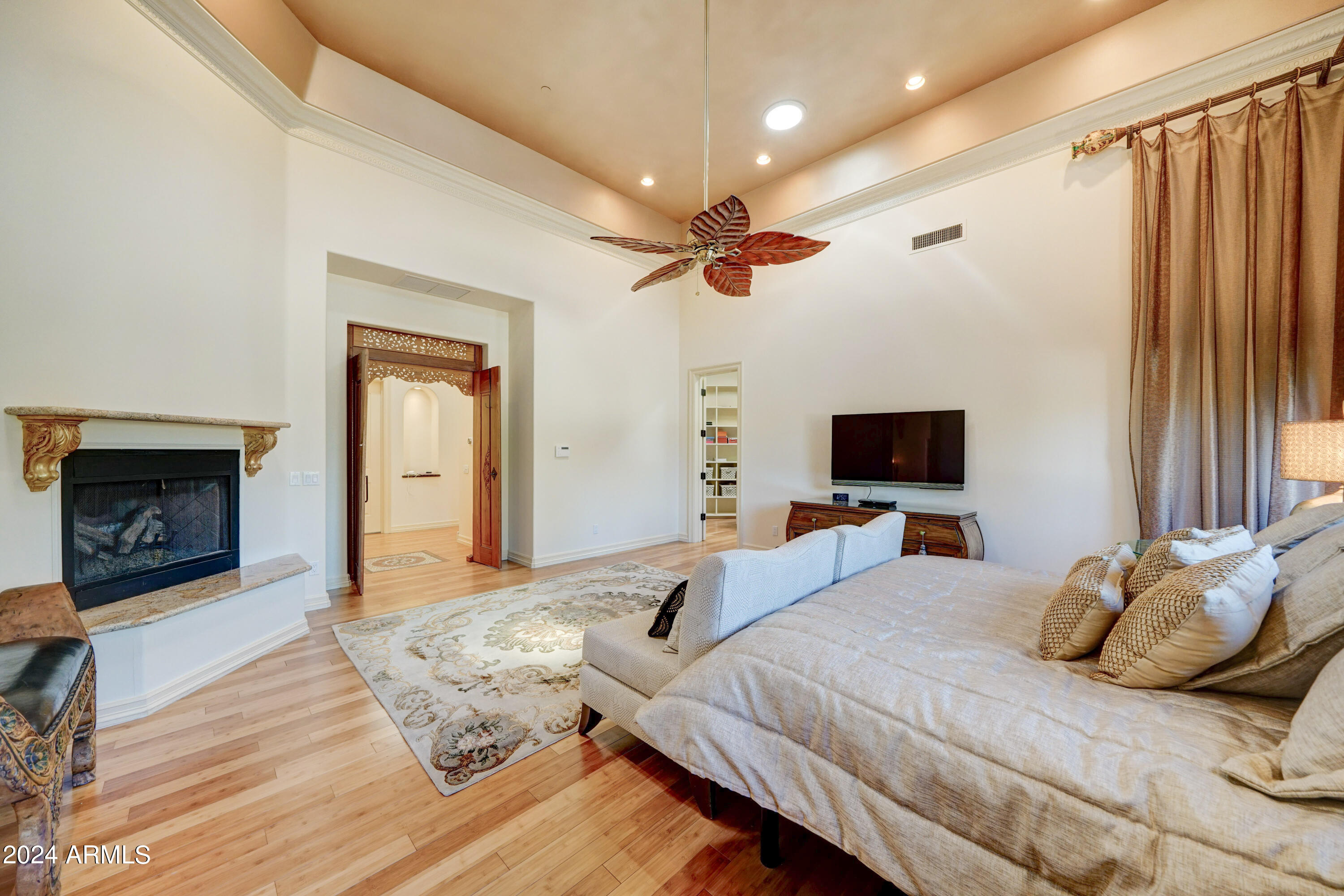Lengthy --to come in escrow - Residential