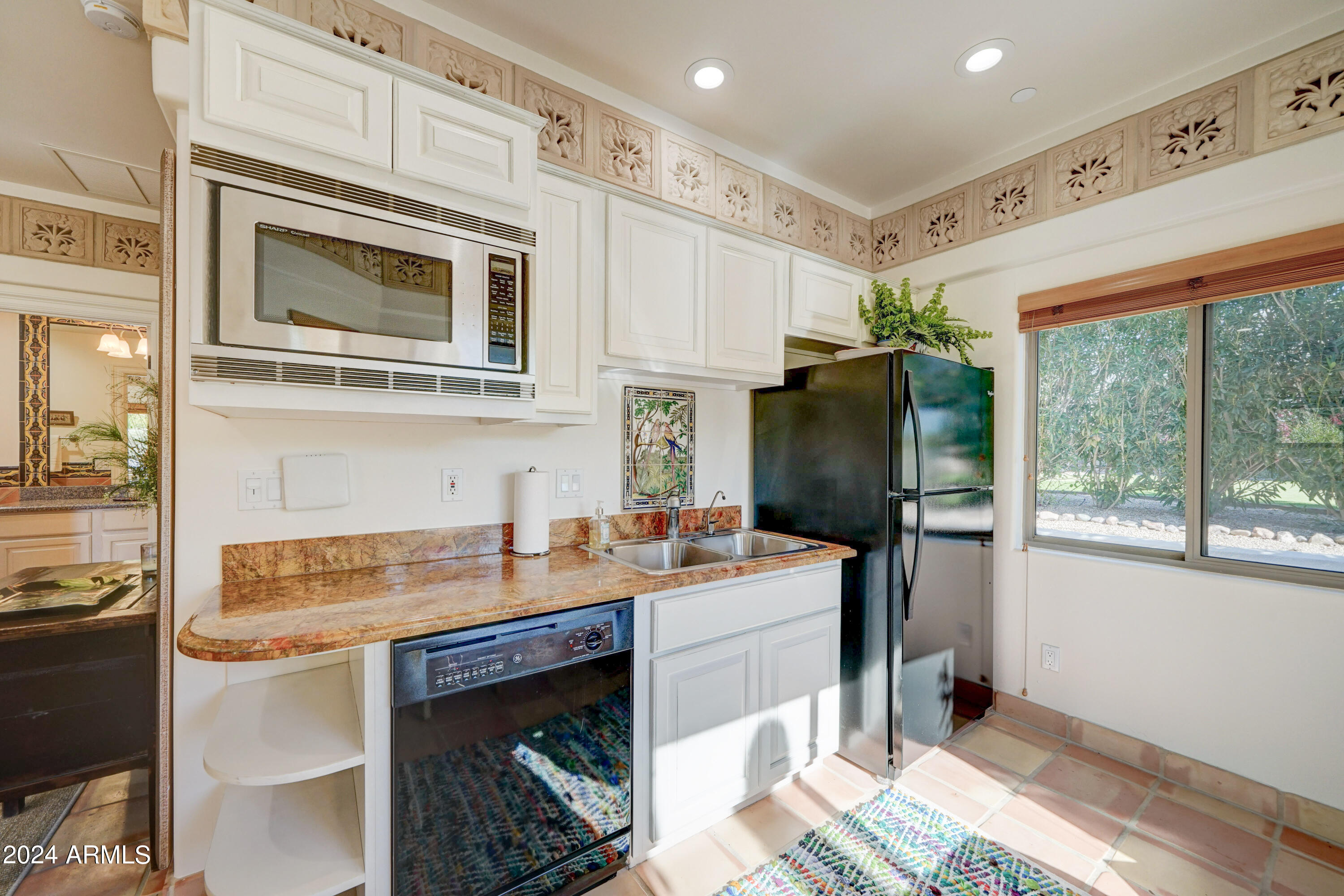 Lengthy --to come in escrow - Residential