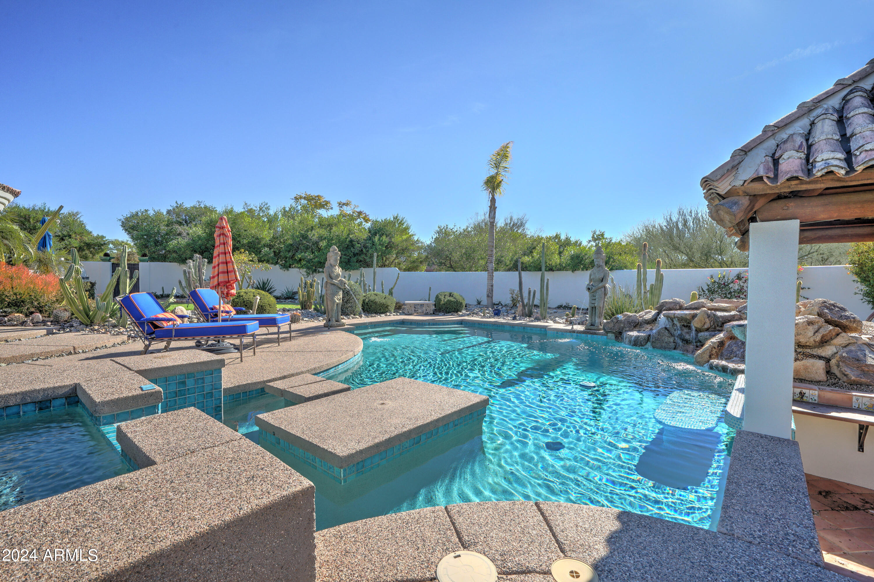 Lengthy --to come in escrow - Residential