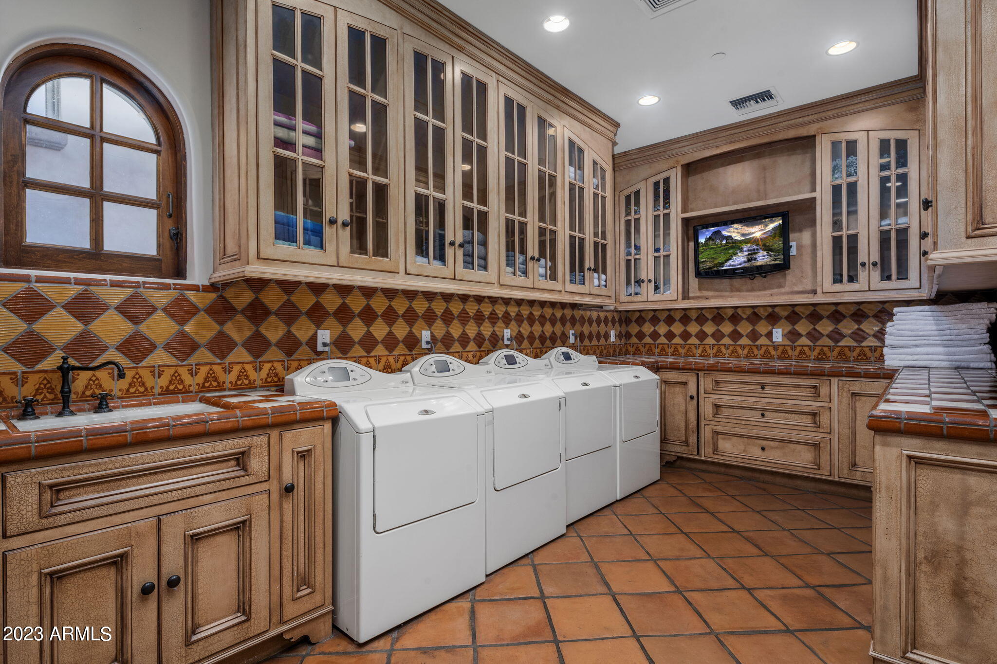 BILTMORE ESTATES - Residential