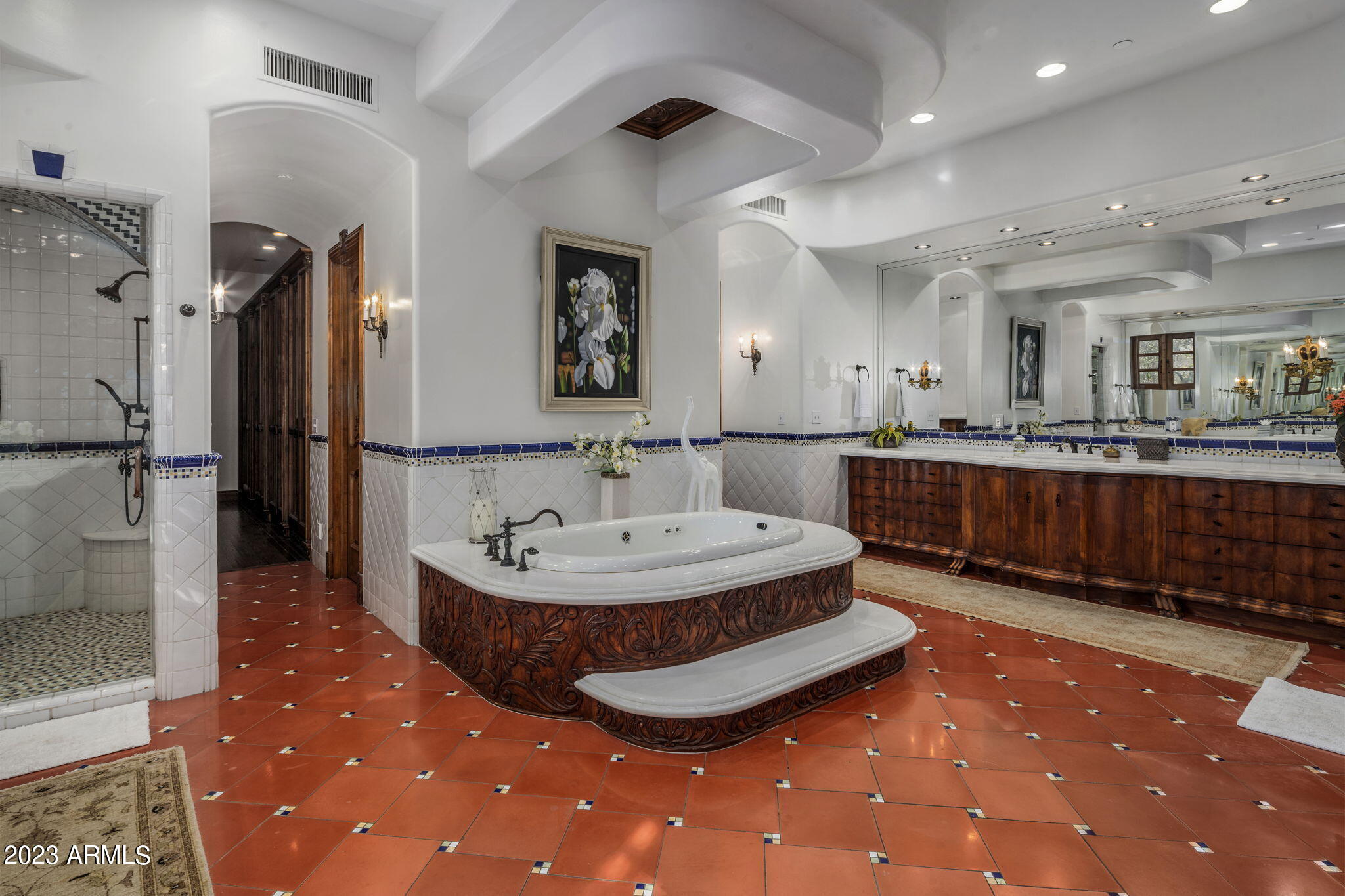 BILTMORE ESTATES - Residential