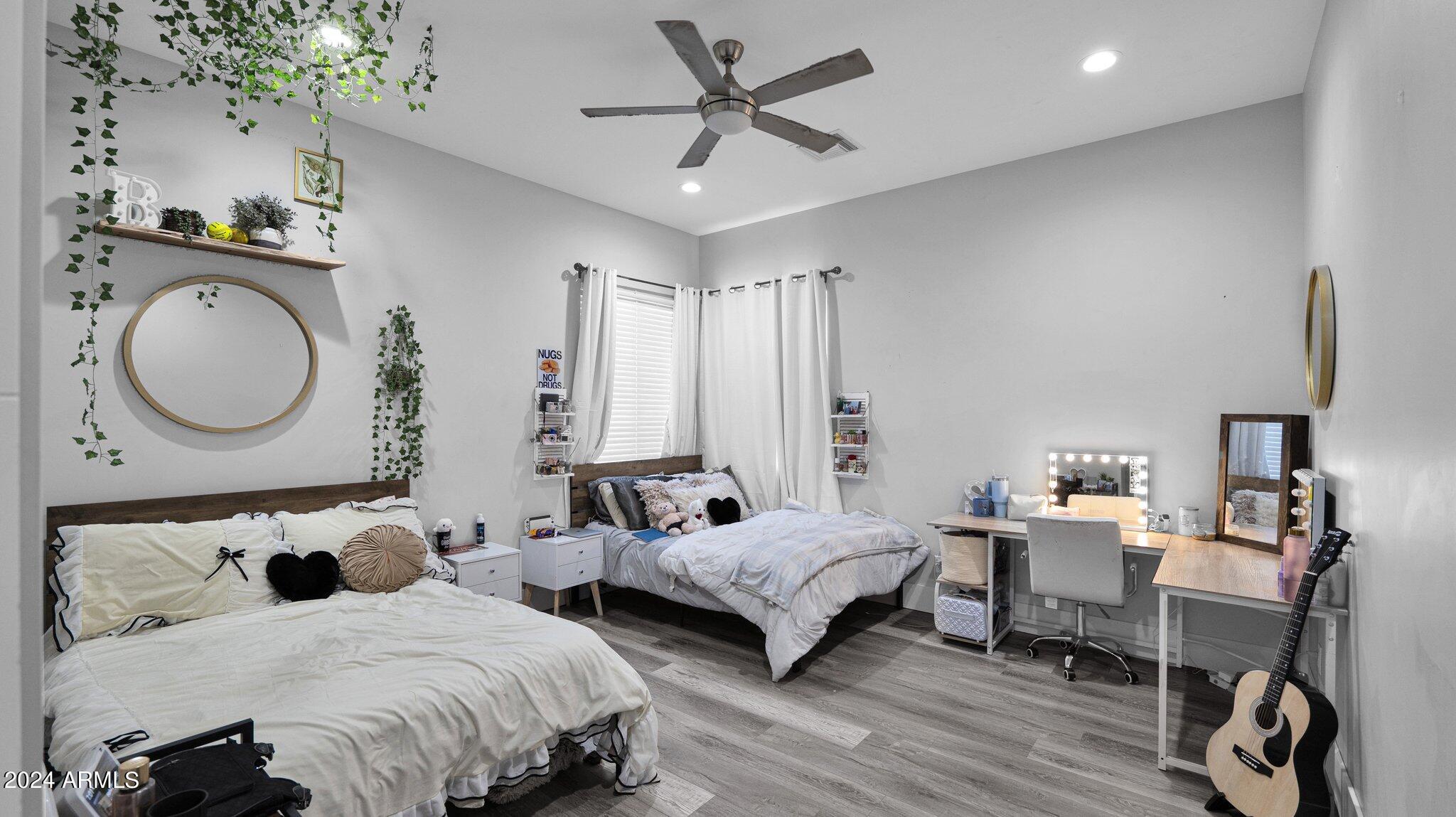 MONTANA DORADA - Residential