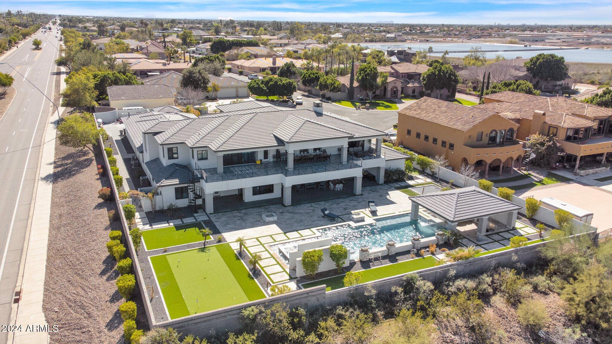 MONTANA DORADA - Residential