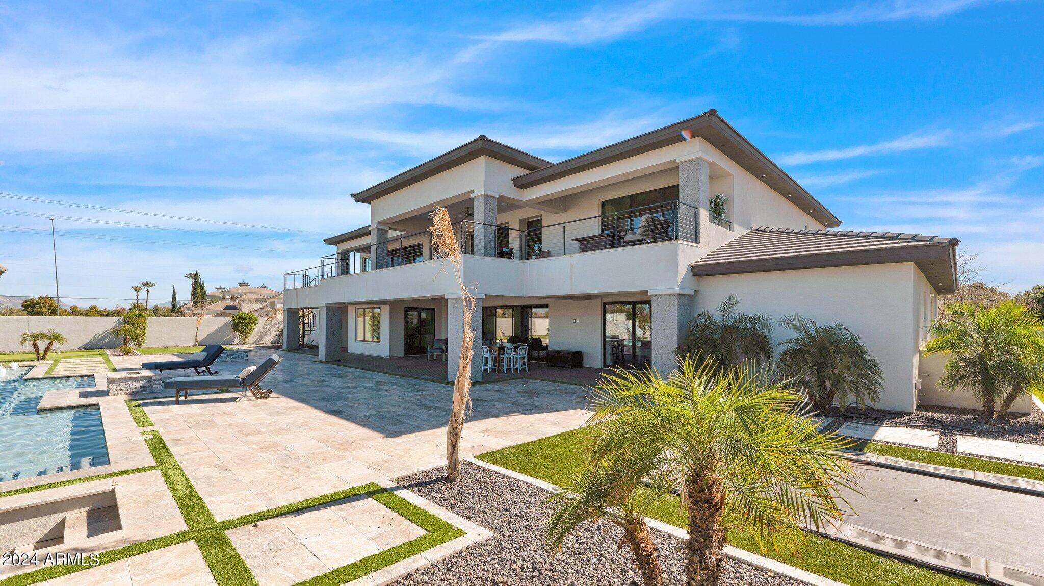 MONTANA DORADA - Residential
