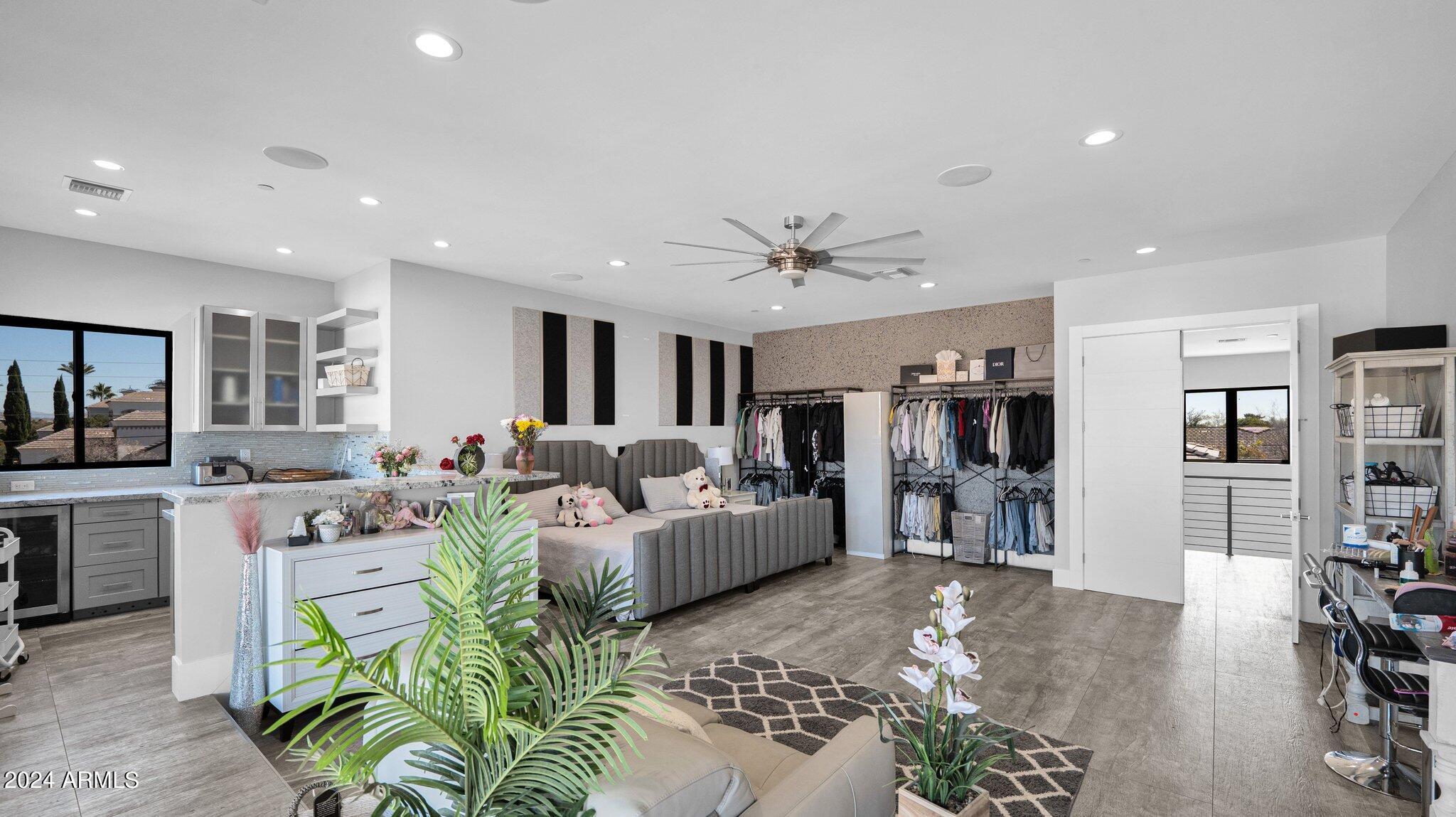 MONTANA DORADA - Residential