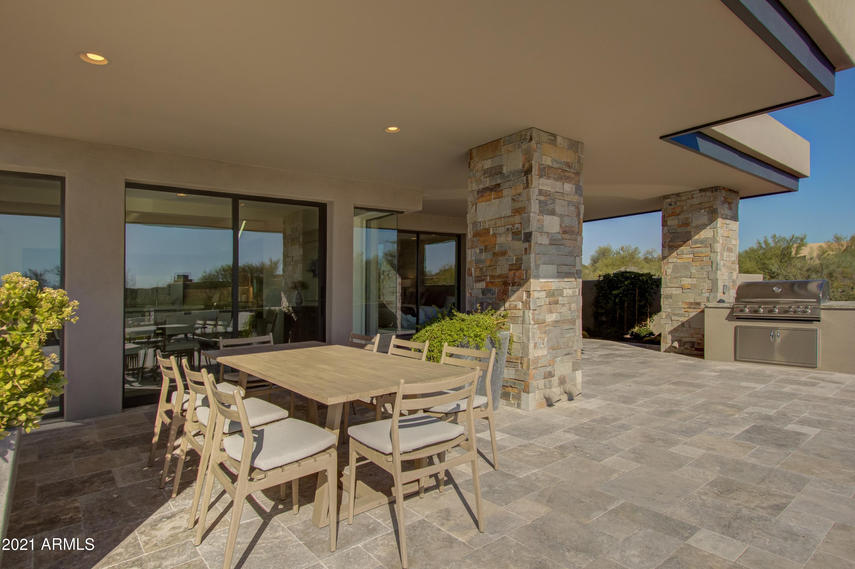 DESERT MOUNTAIN PHASE 1 UNIT 2 LOT 206-335 TR A - Residential