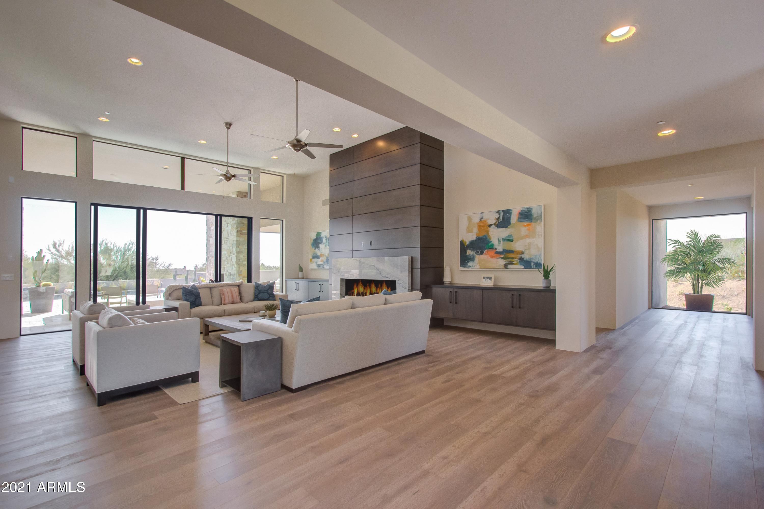 DESERT MOUNTAIN PHASE 1 UNIT 2 LOT 206-335 TR A - Residential
