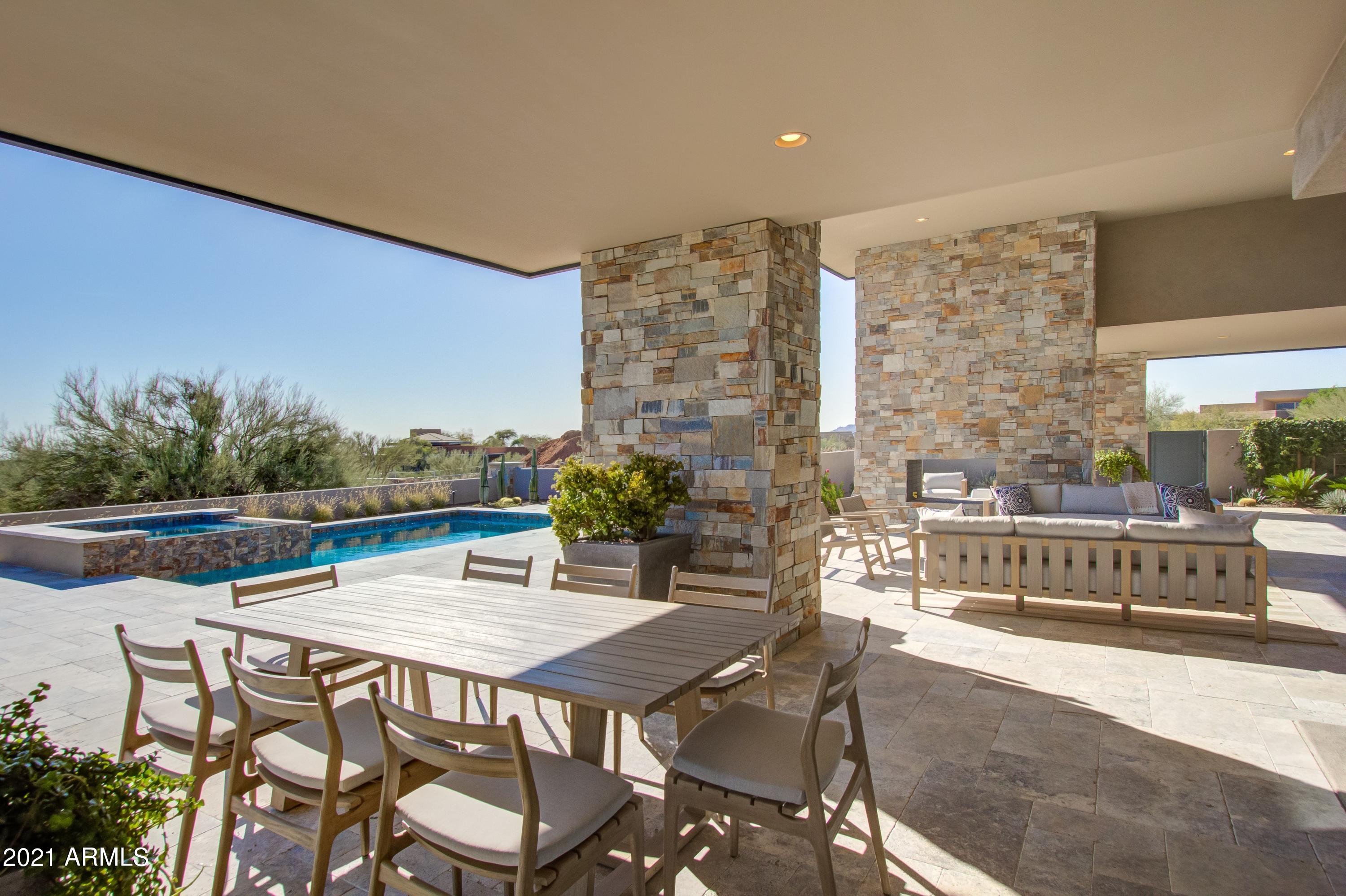 DESERT MOUNTAIN PHASE 1 UNIT 2 LOT 206-335 TR A - Residential