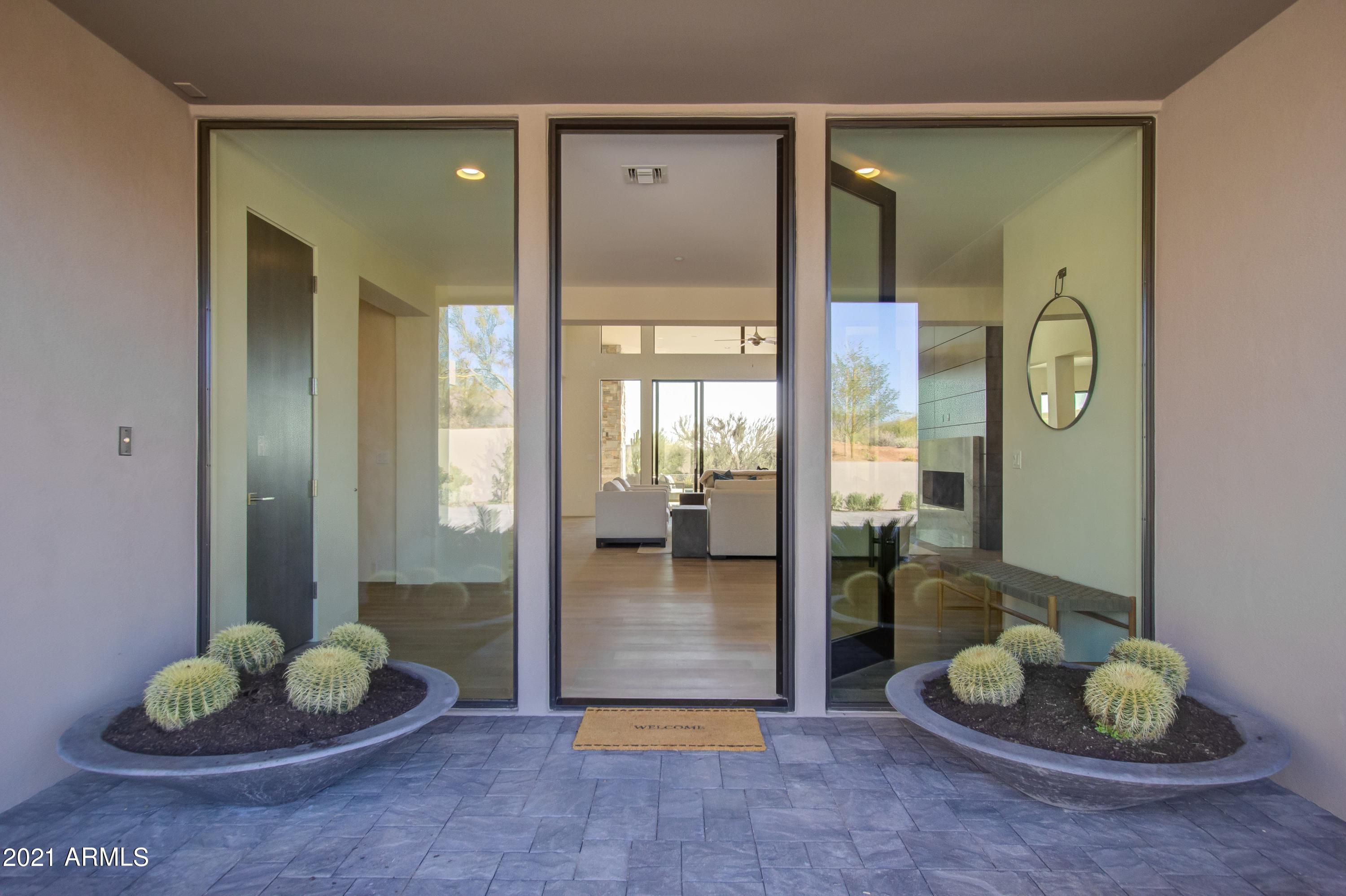 DESERT MOUNTAIN PHASE 1 UNIT 2 LOT 206-335 TR A - Residential