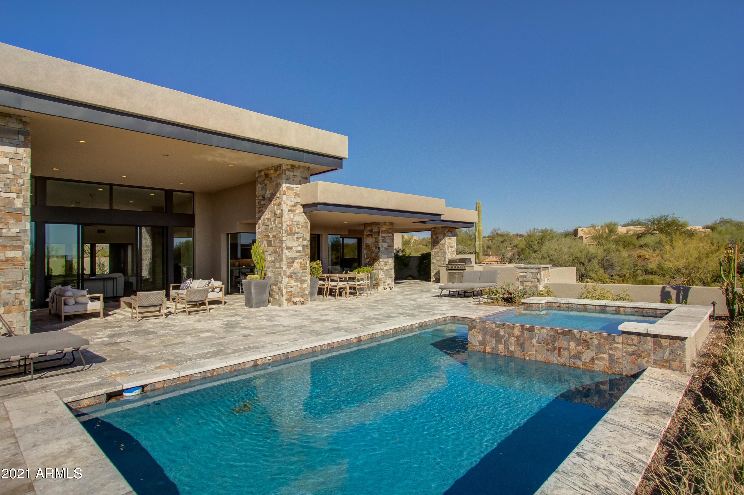 DESERT MOUNTAIN PHASE 1 UNIT 2 LOT 206-335 TR A - Residential