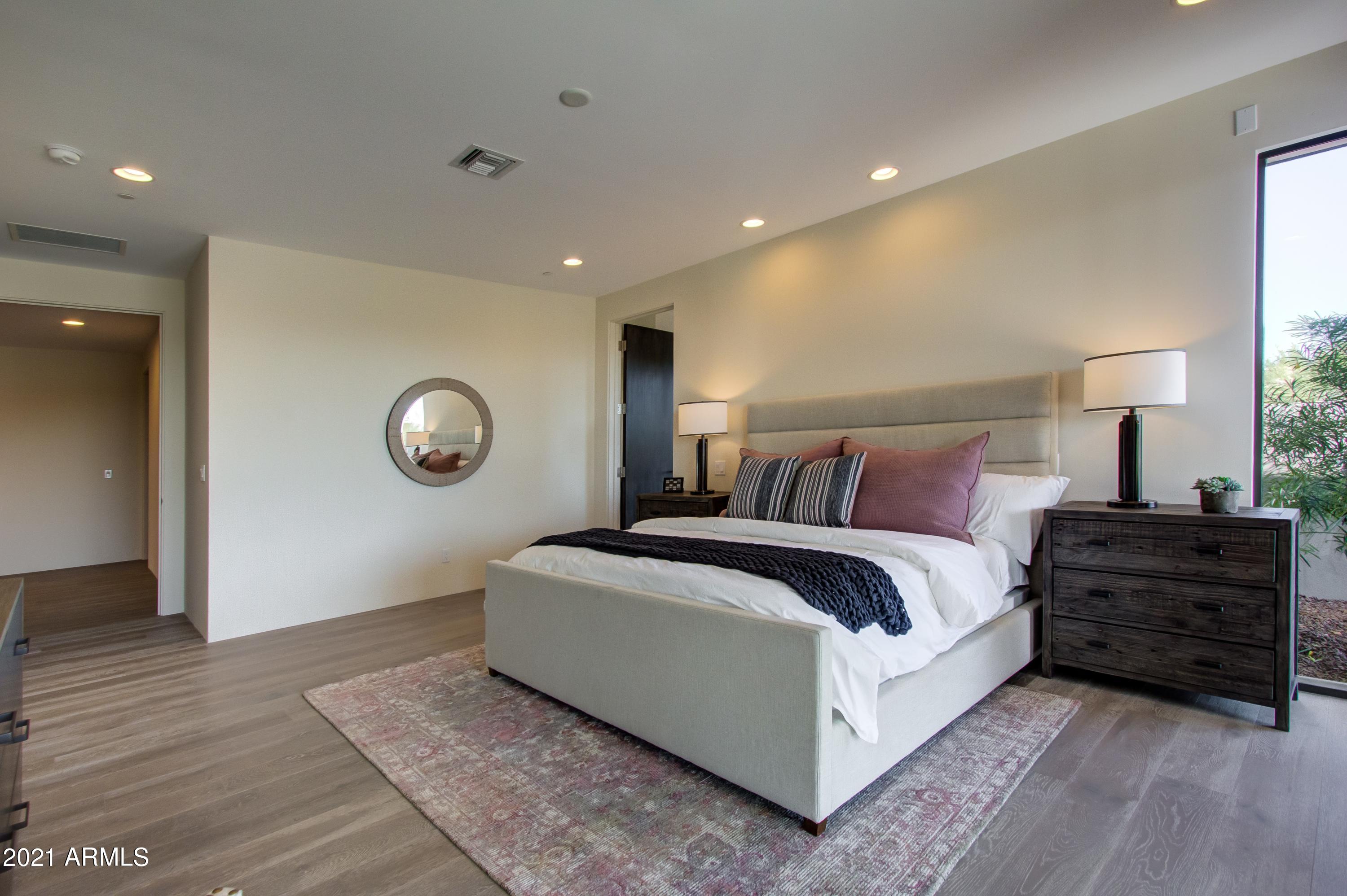DESERT MOUNTAIN PHASE 1 UNIT 2 LOT 206-335 TR A - Residential