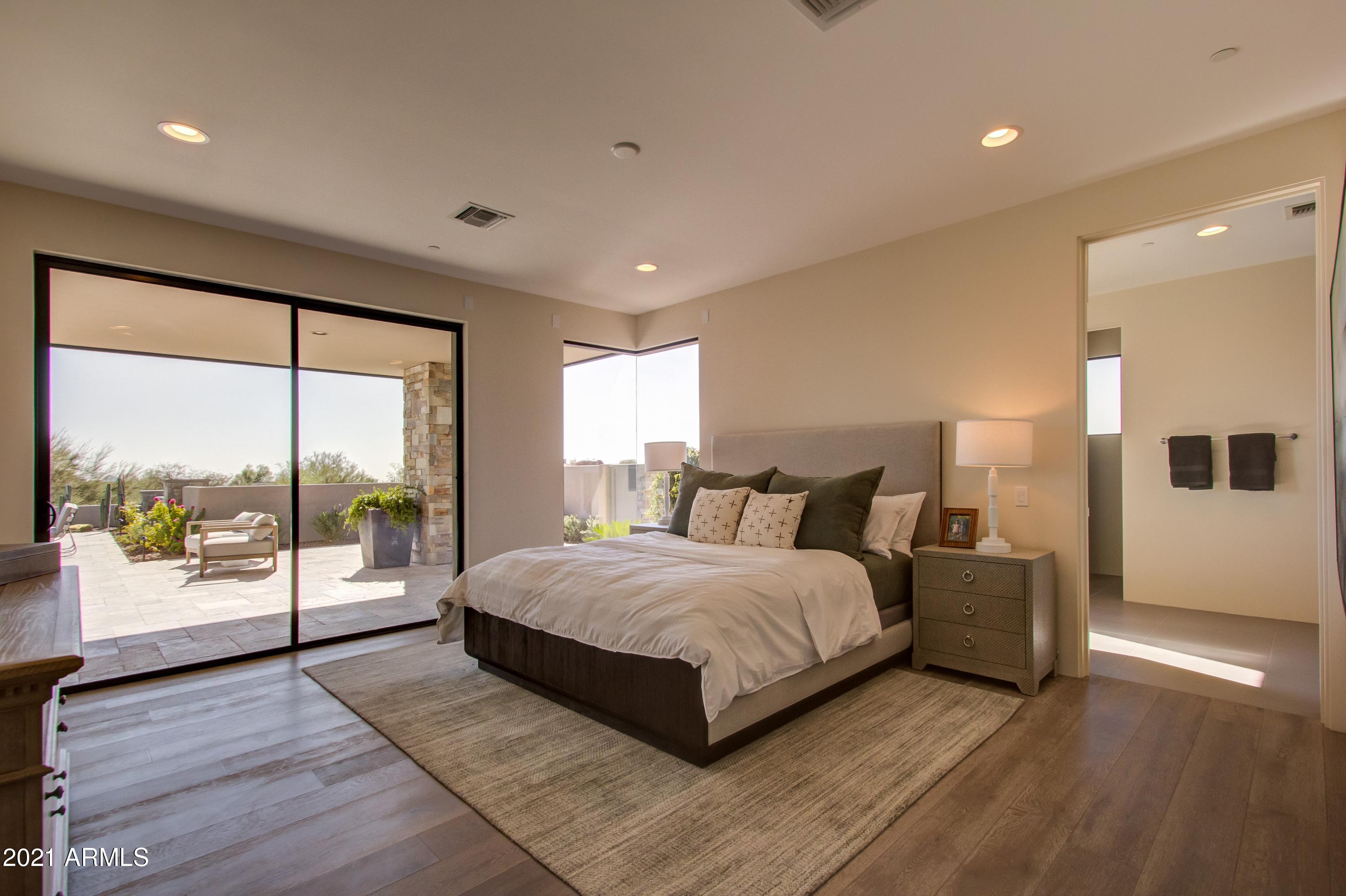 DESERT MOUNTAIN PHASE 1 UNIT 2 LOT 206-335 TR A - Residential