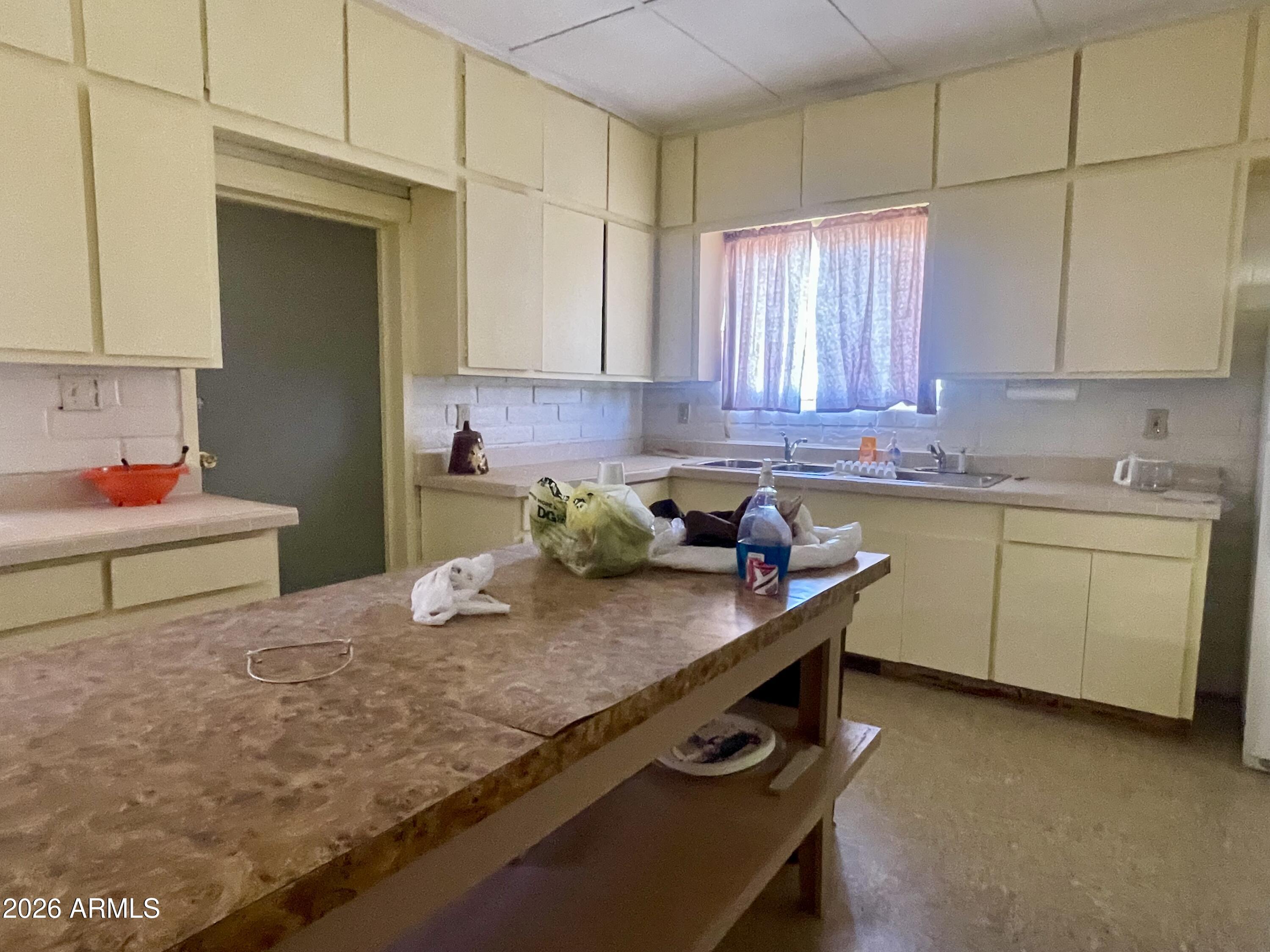 Sunset Acres - Commercial Sale