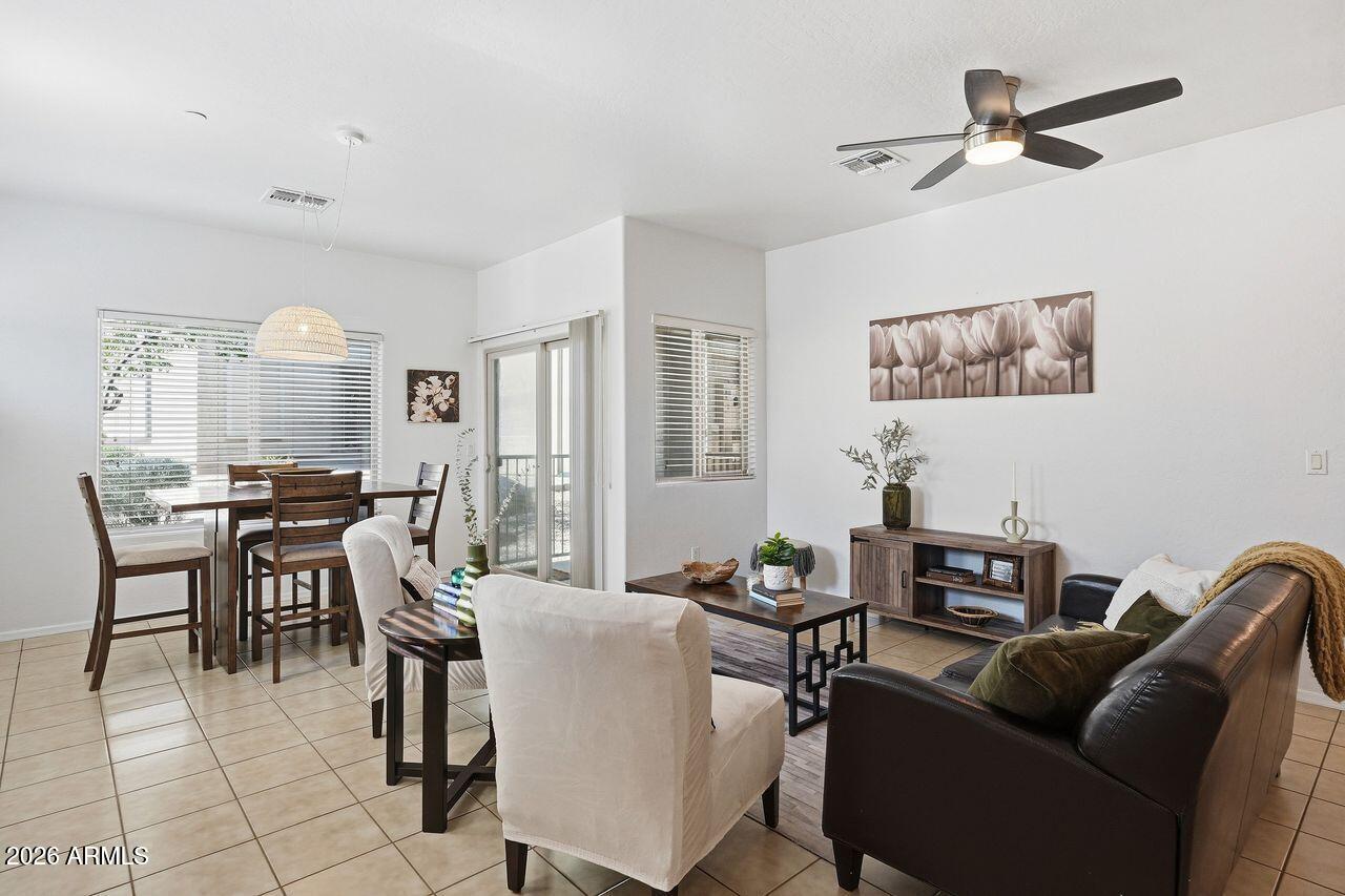 COLONY WASH VISTA CONDOMINIUMS - Residential