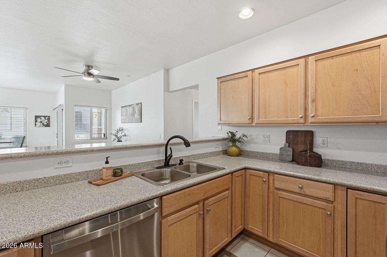 COLONY WASH VISTA CONDOMINIUMS - Residential