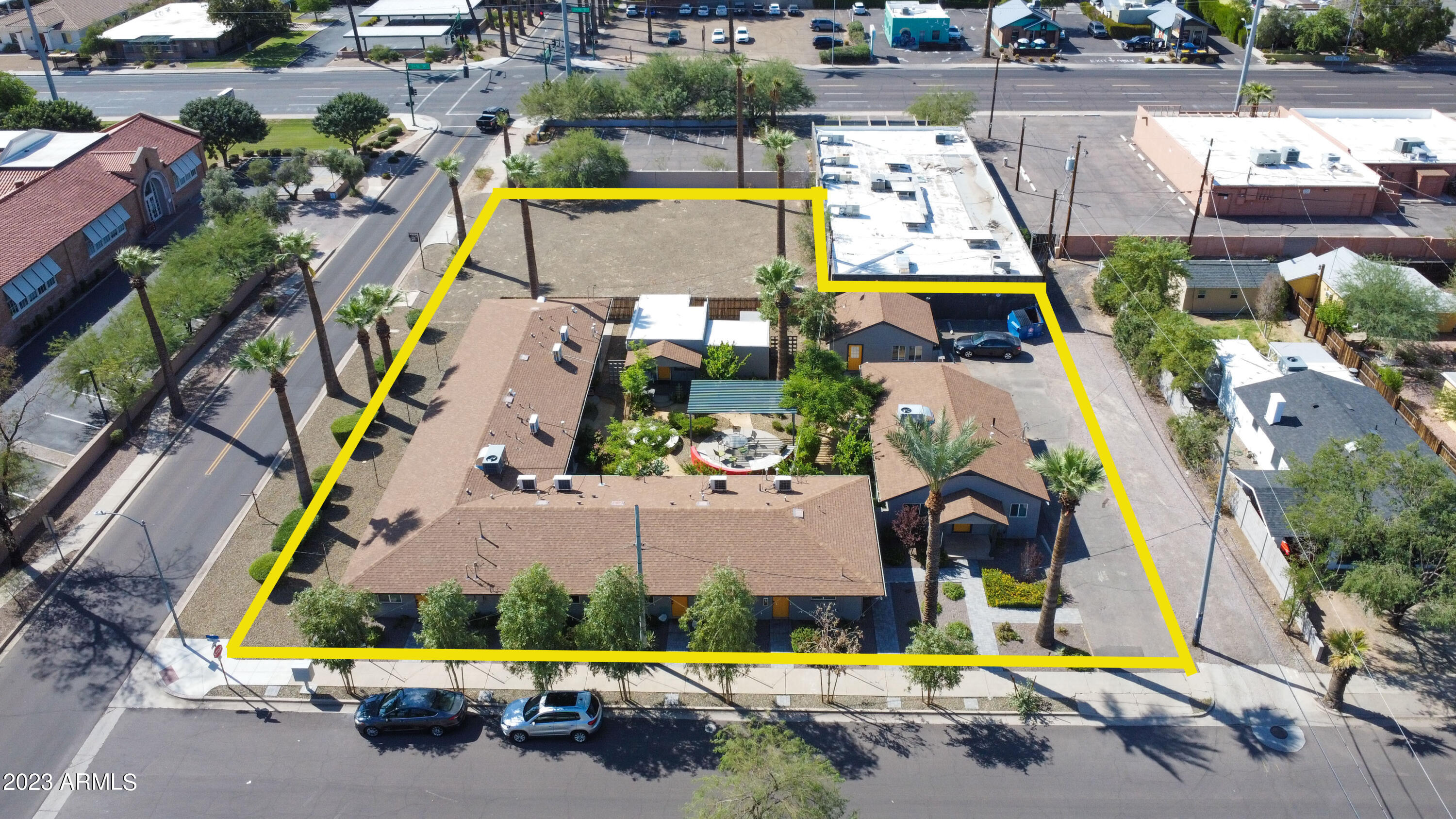 LOS OLIVOS HEIGHTS - Residential Income