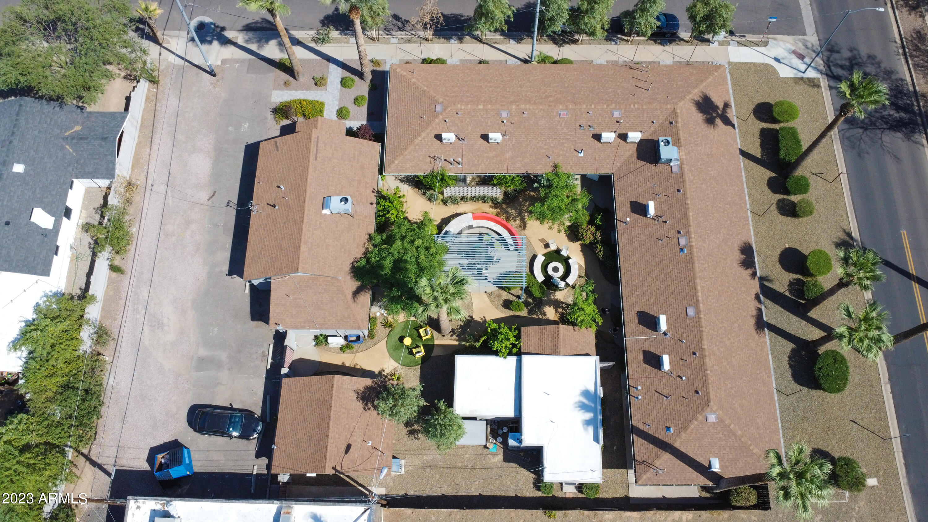 LOS OLIVOS HEIGHTS - Residential Income