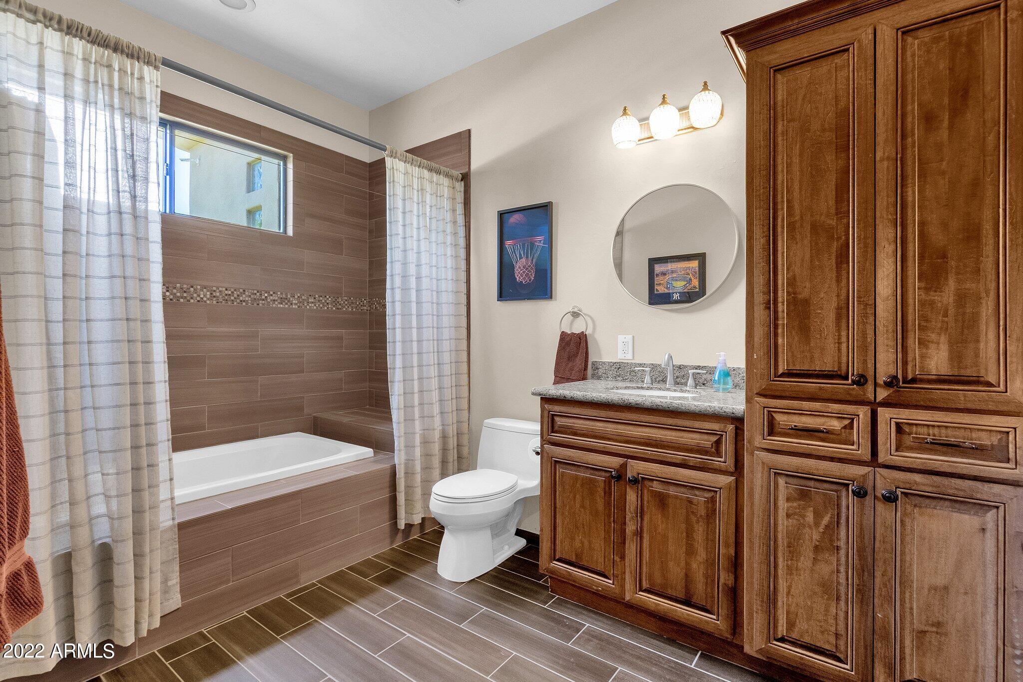 DOUBLETREE ESTATES - Residential