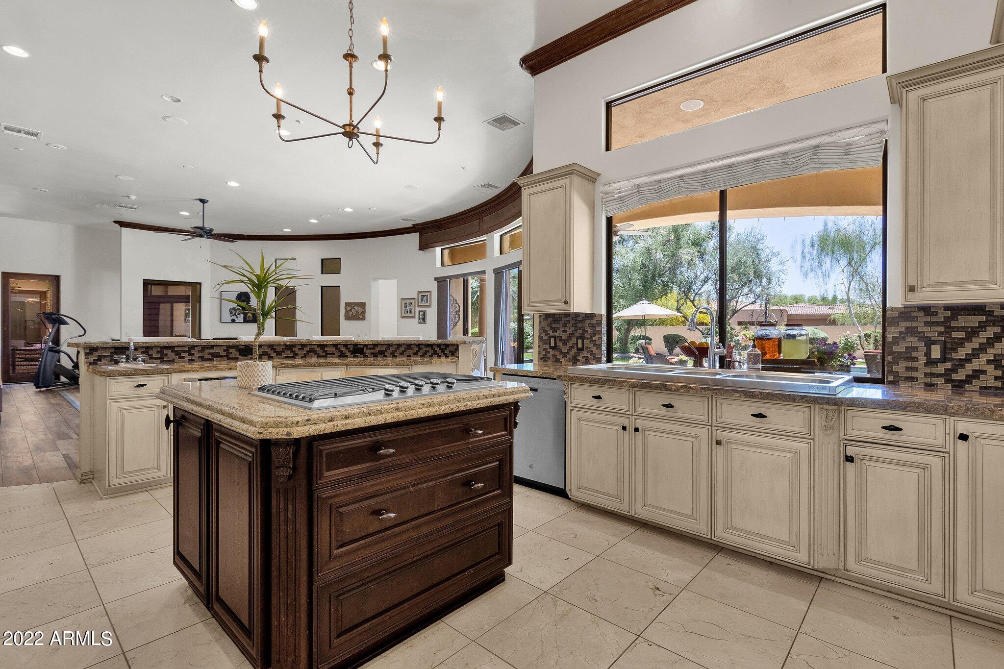 DOUBLETREE ESTATES - Residential