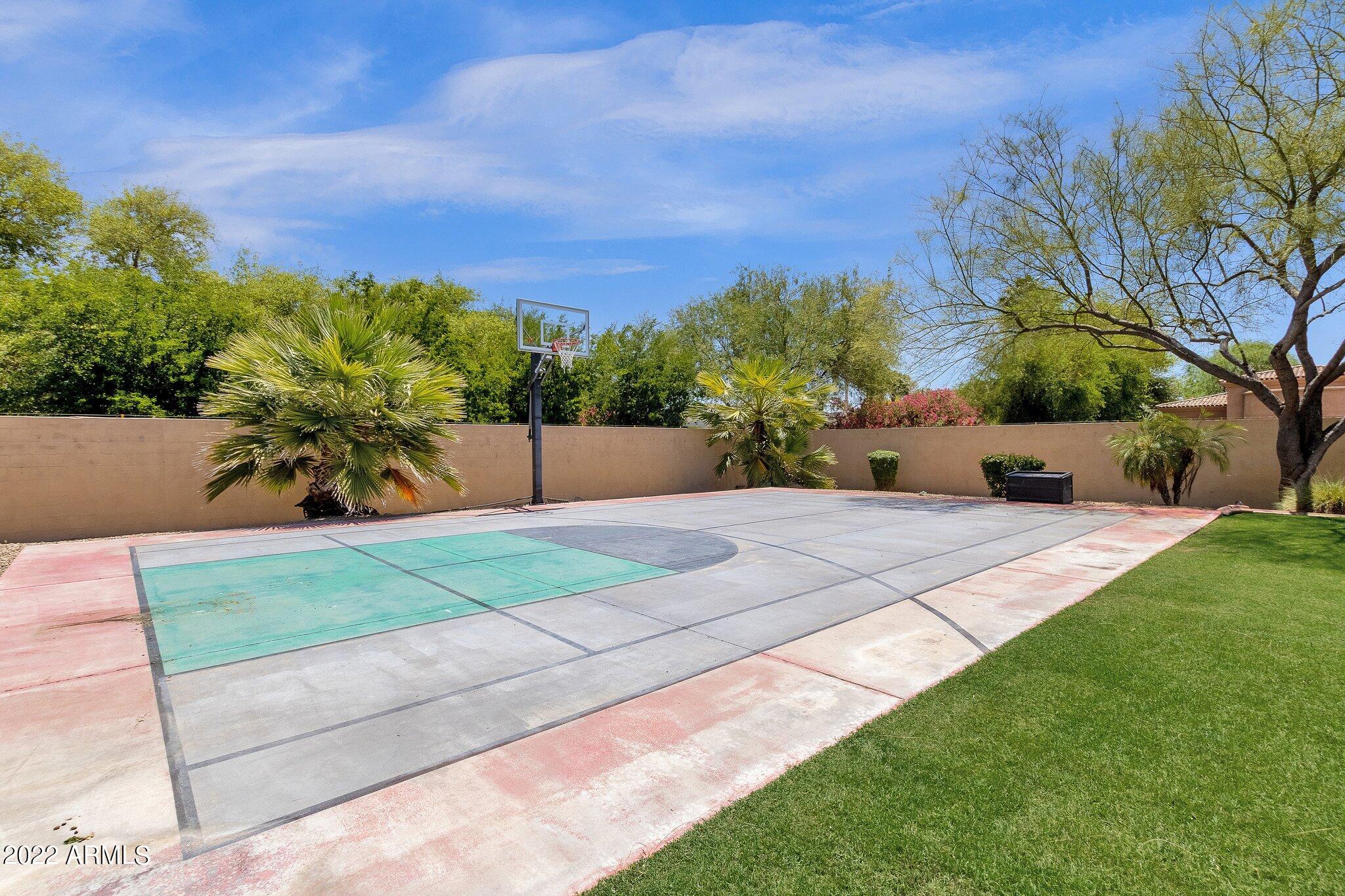 DOUBLETREE ESTATES - Residential