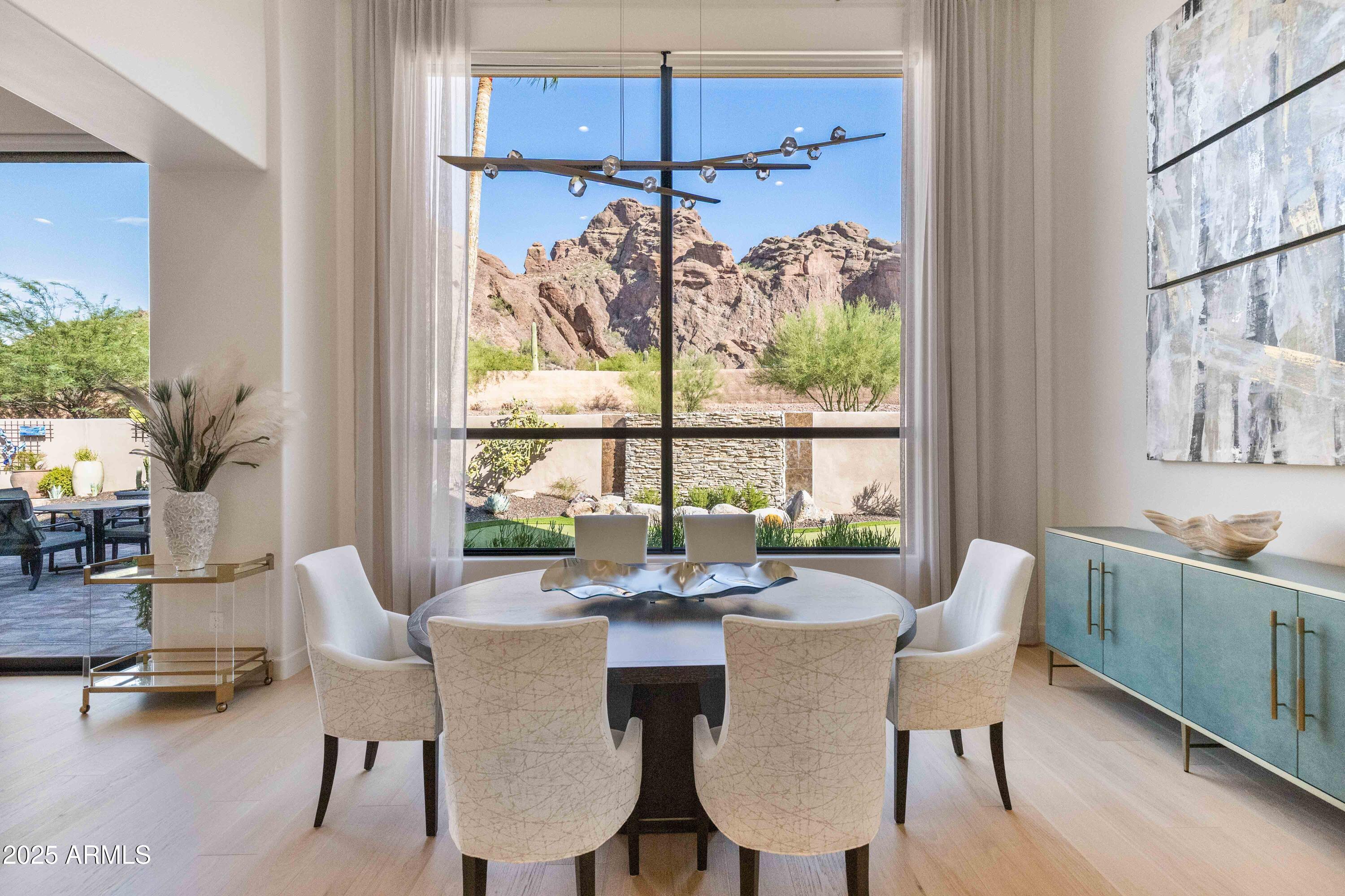ECHO CANYON - Residential