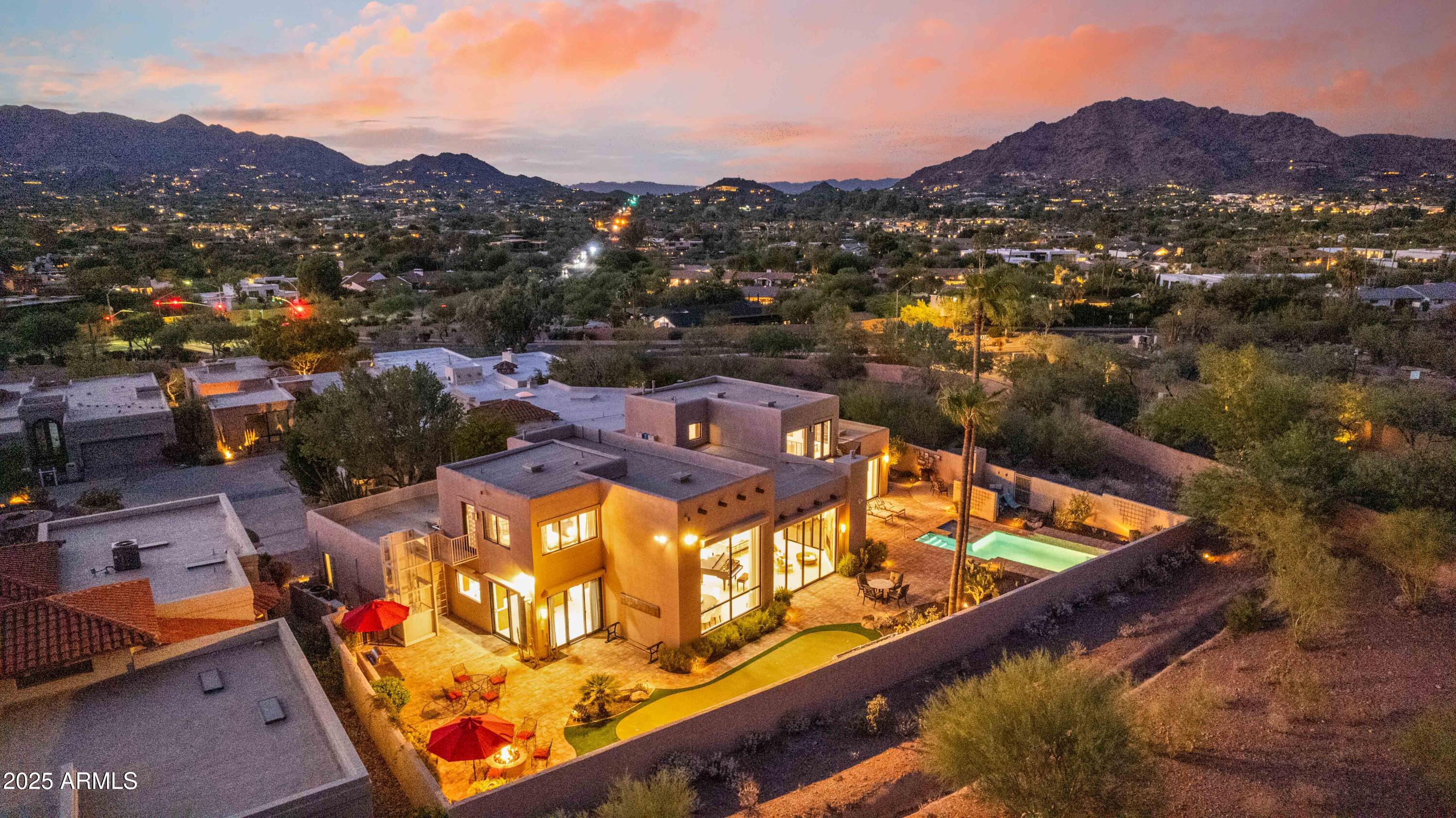 ECHO CANYON - Residential
