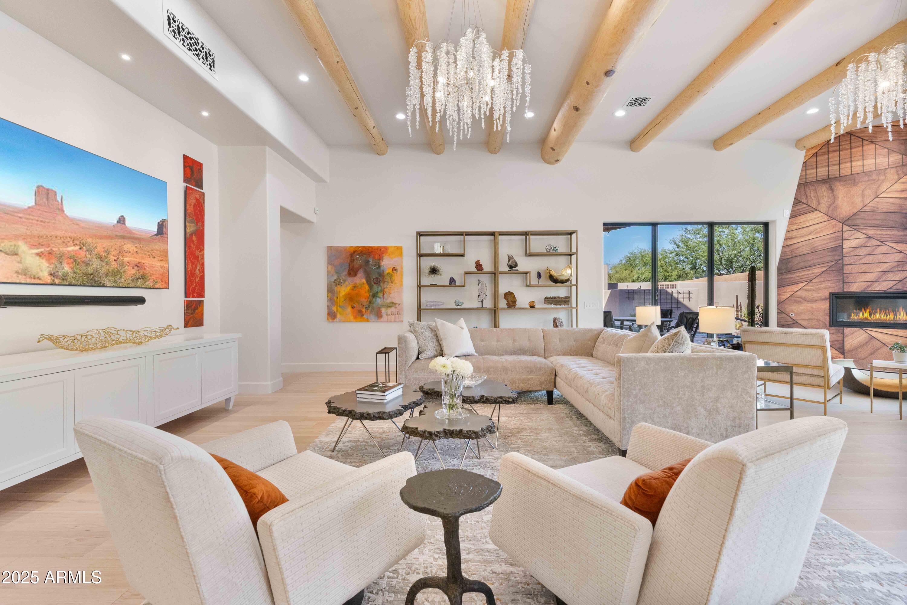 ECHO CANYON - Residential