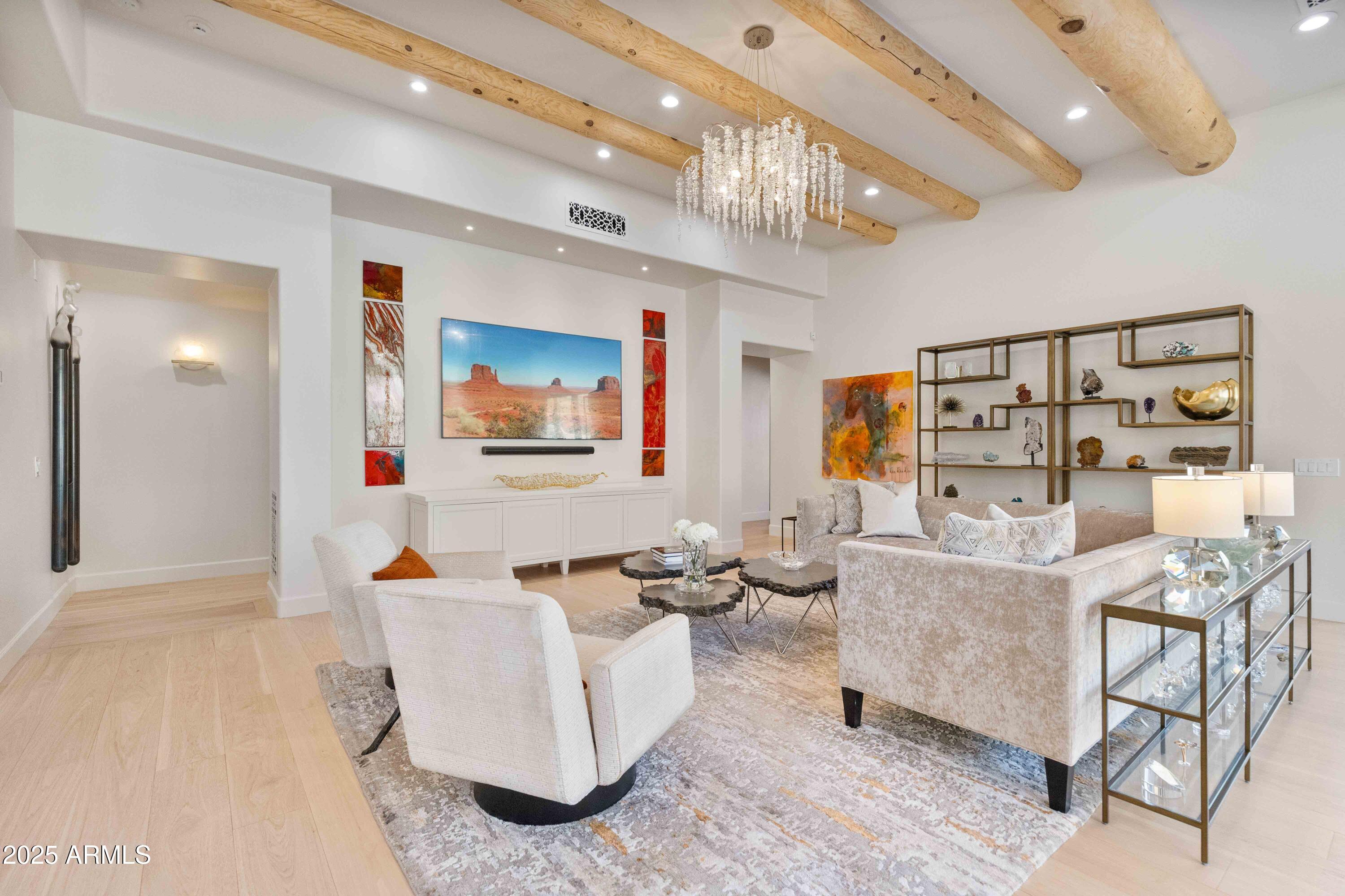 ECHO CANYON - Residential