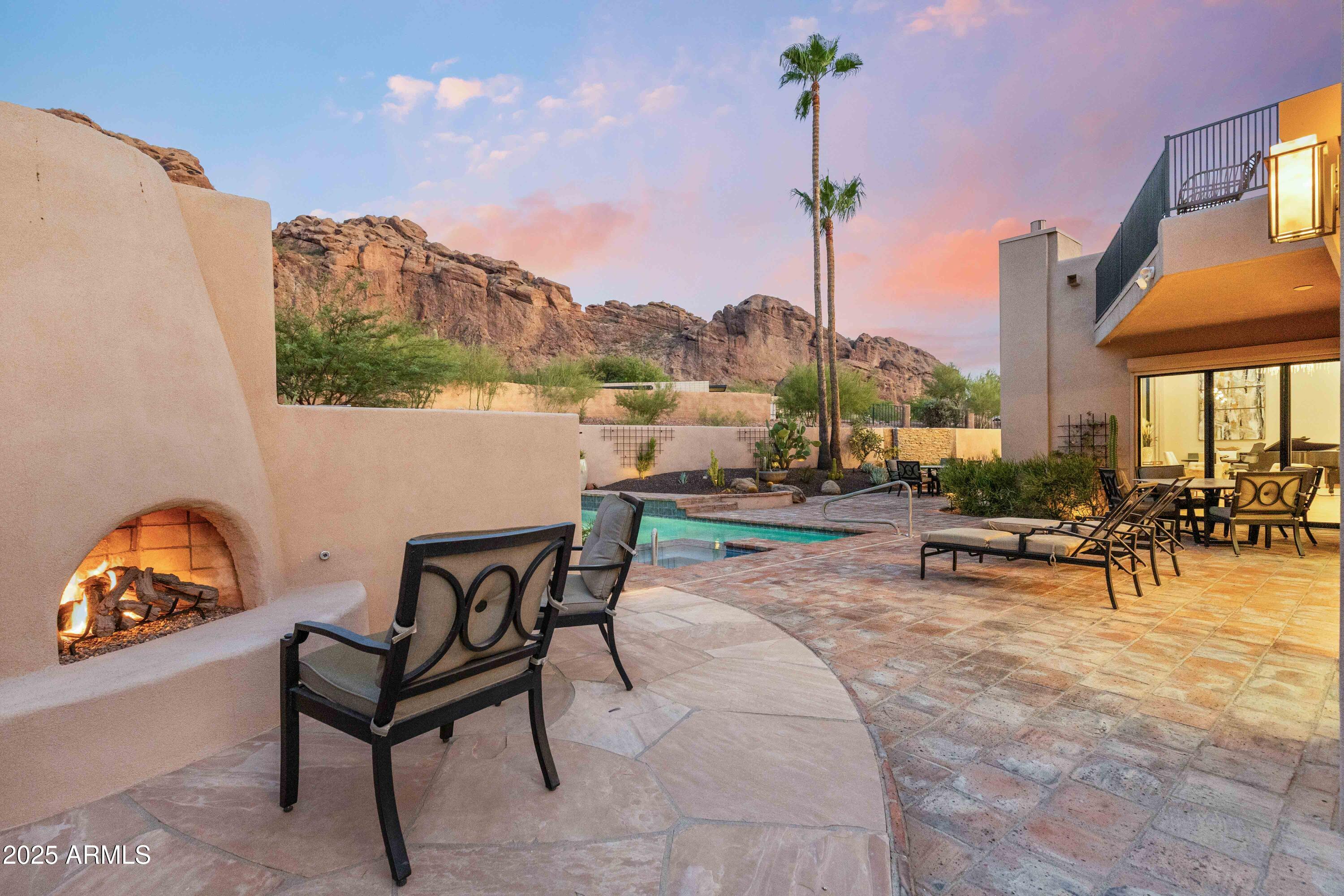 ECHO CANYON - Residential