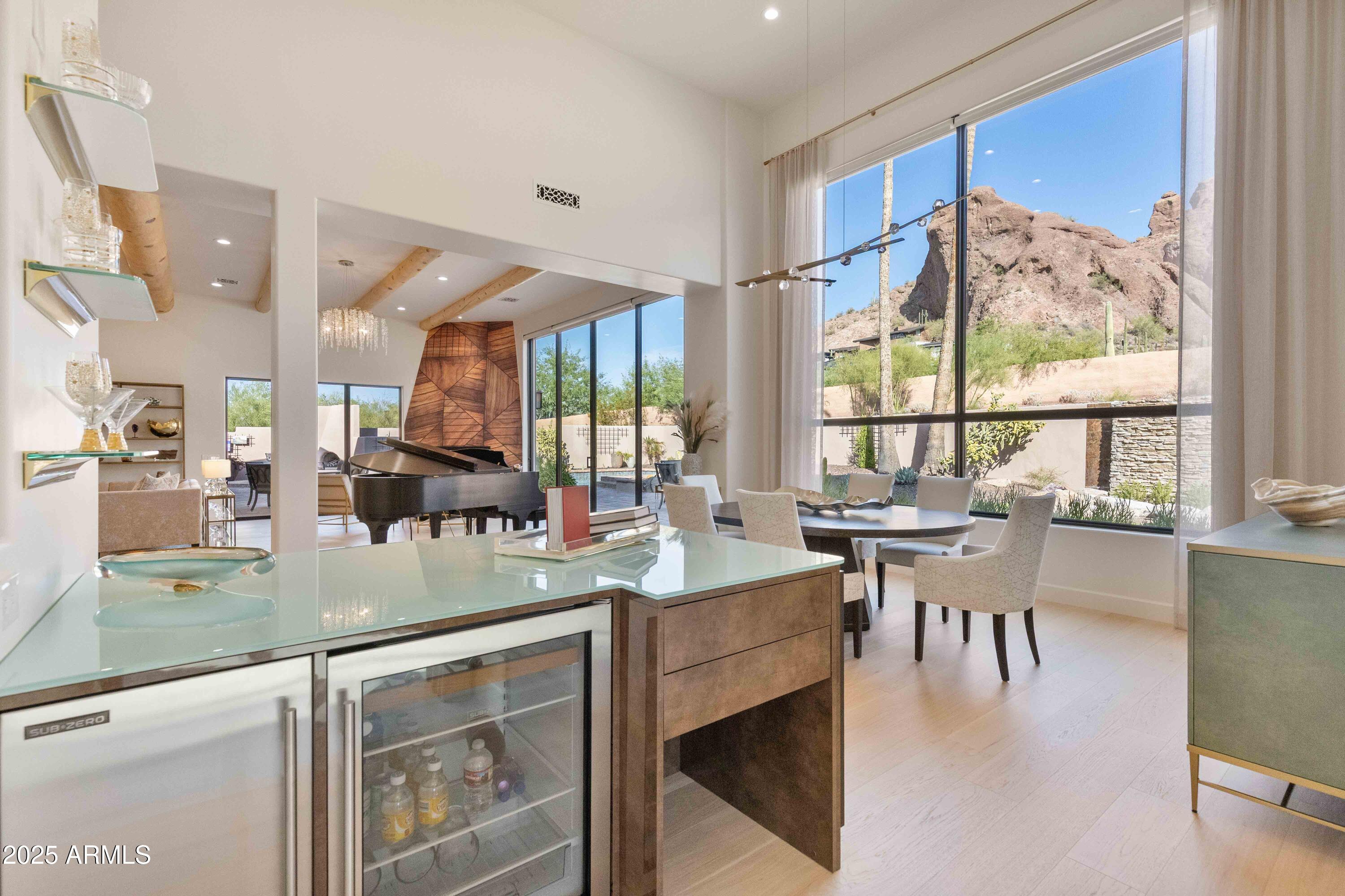ECHO CANYON - Residential